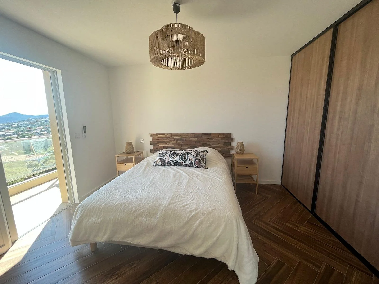 CHAMBRE COTE MER VUE.jpeg