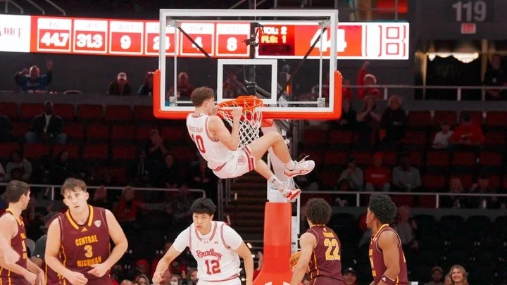 Timeout videos for @bradleyumbb 
Come to Carver to see them live!

edit: me
camera: me, @shot.by.don @laurenderolf @jimmyejordandathird @jacobsteinbergmedia