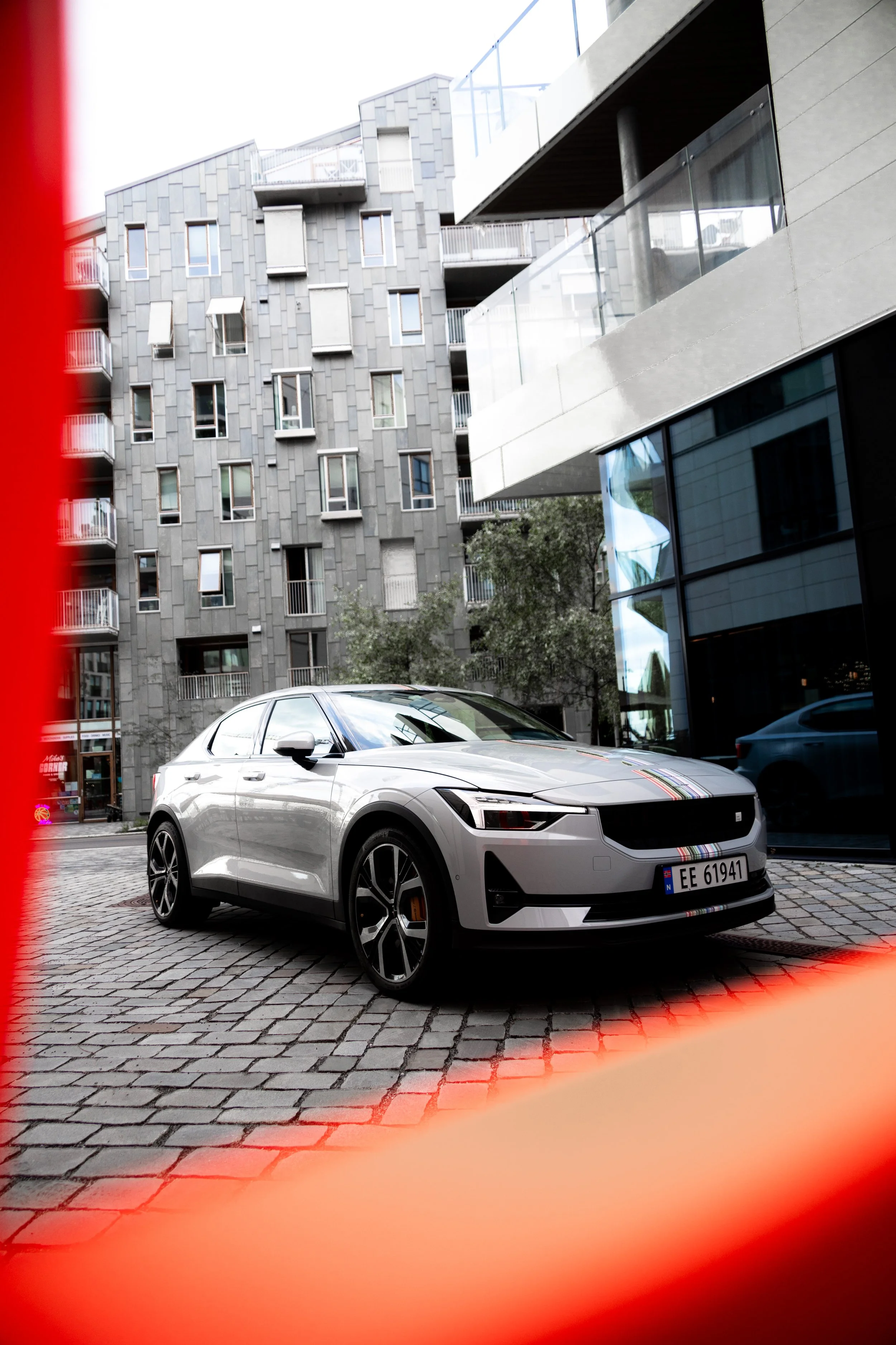 POLESTAR 2