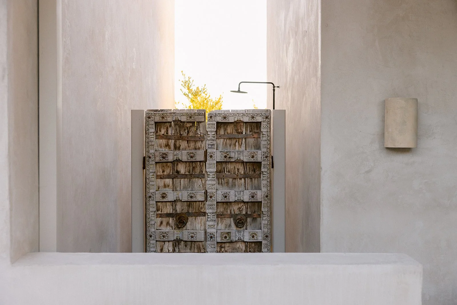 Shower with western light.jpg