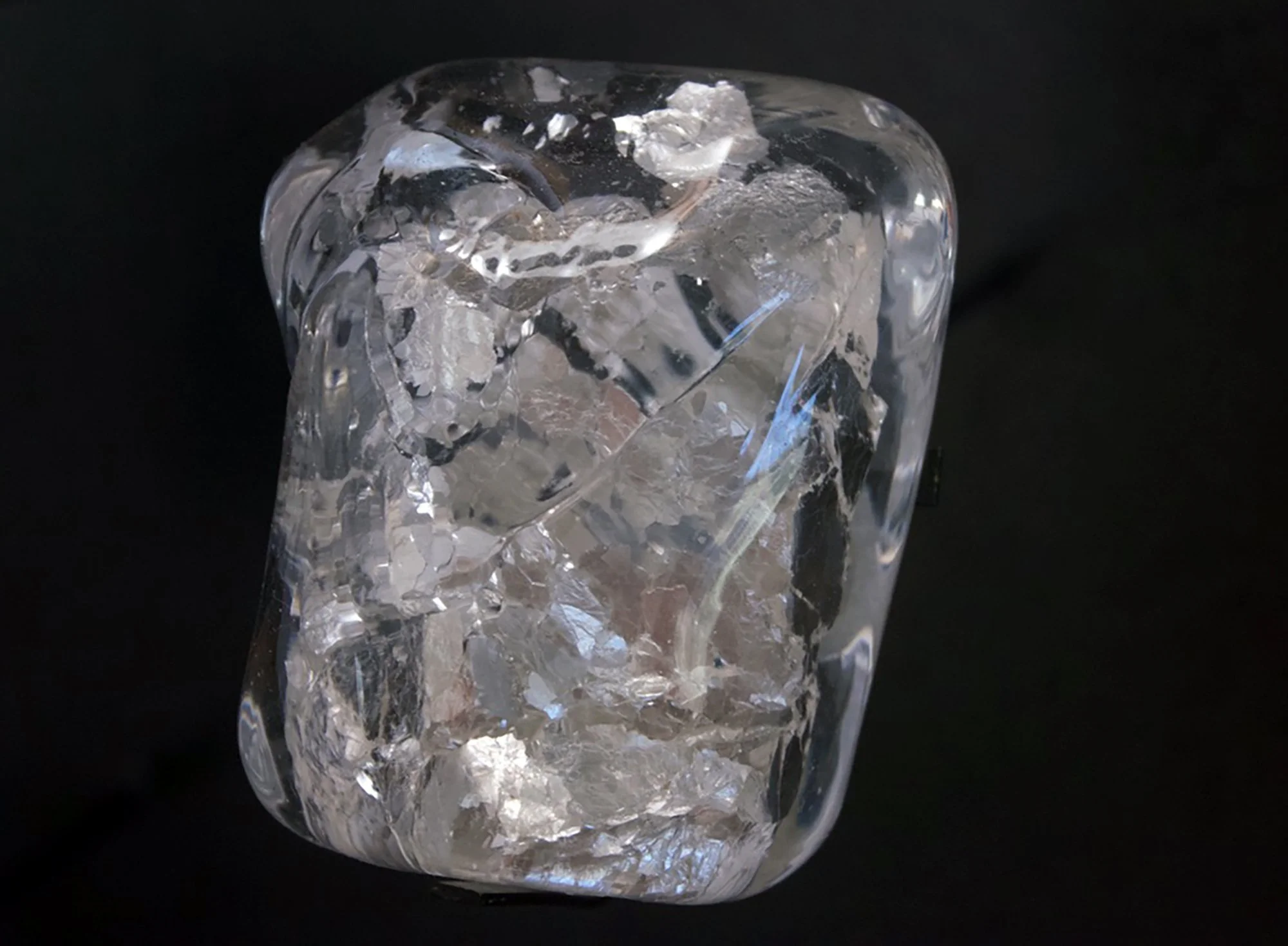 Geologic Object (2025)
Glass, Hand-sourced Mica