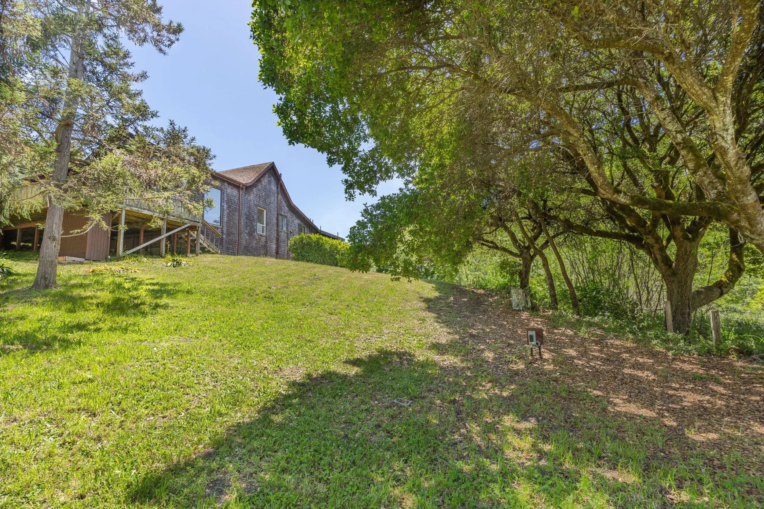 5995Hwy1 81 MLS.jpg