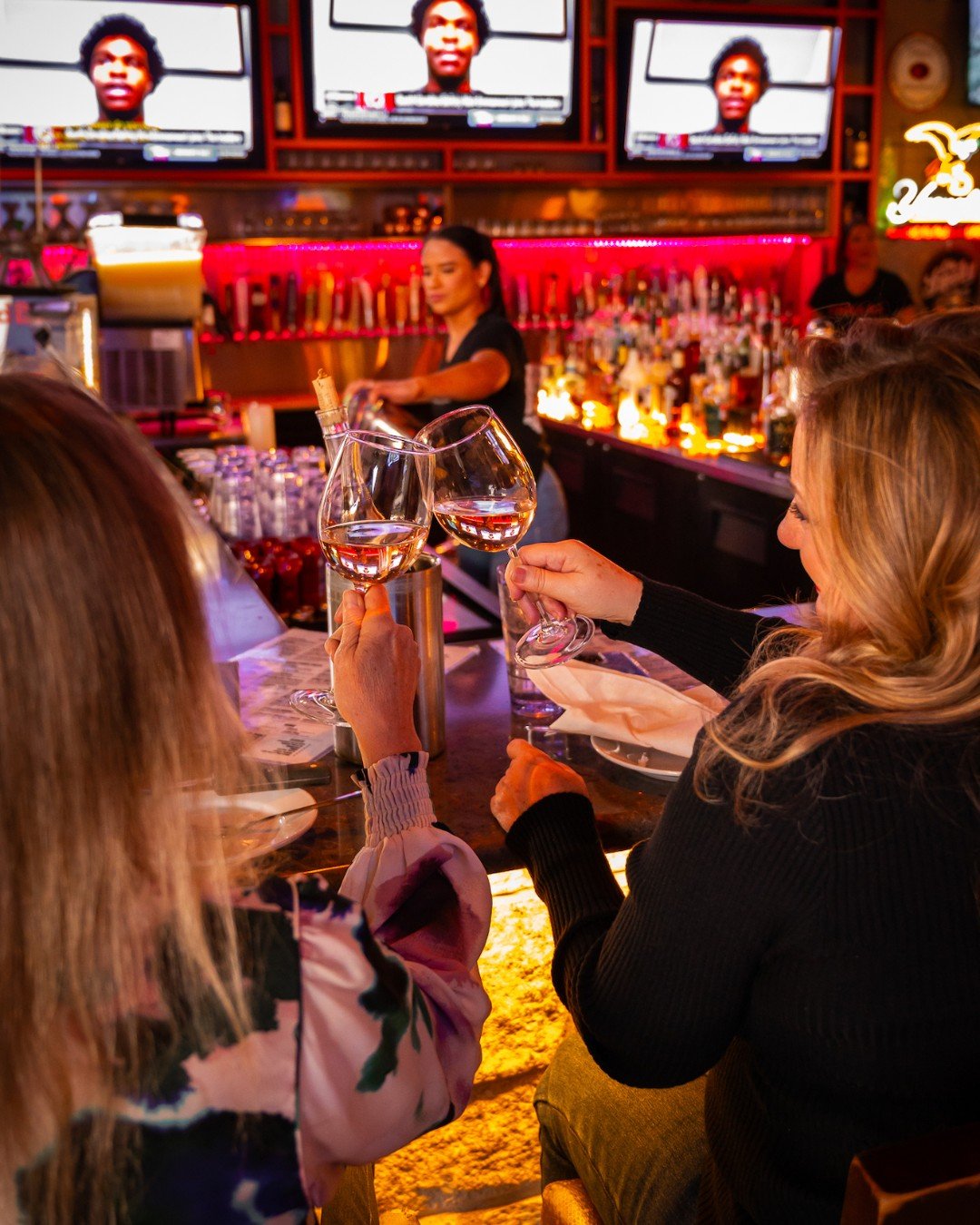Midweek mantra: uncork, unwind, and unbothered. 🍷 

𝗨𝗻𝘄𝗶𝗻𝗲 𝗪𝗲𝗱𝗻𝗲𝘀𝗱𝗮𝘆𝘀
🍾 &frac12; Price Wine by the Bottle (Up to $75)
🍾 25% OFF Wine by the Bottle ($75+ Bottles)