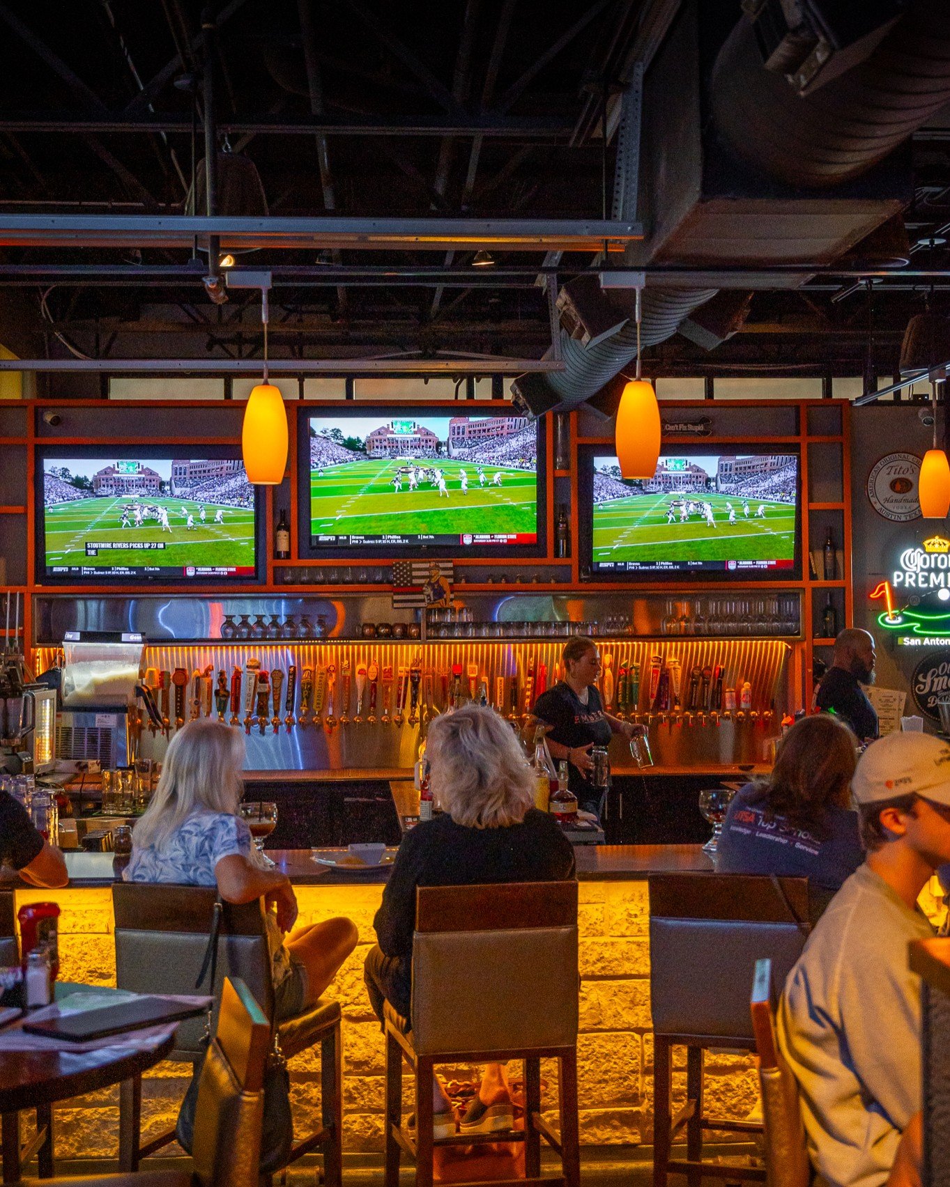 Tables are warm, TVs are loud, and yes&hellip; the beer is always cold.

Your new favorite spot is ready, come see why Embers is the place to be. 🔥