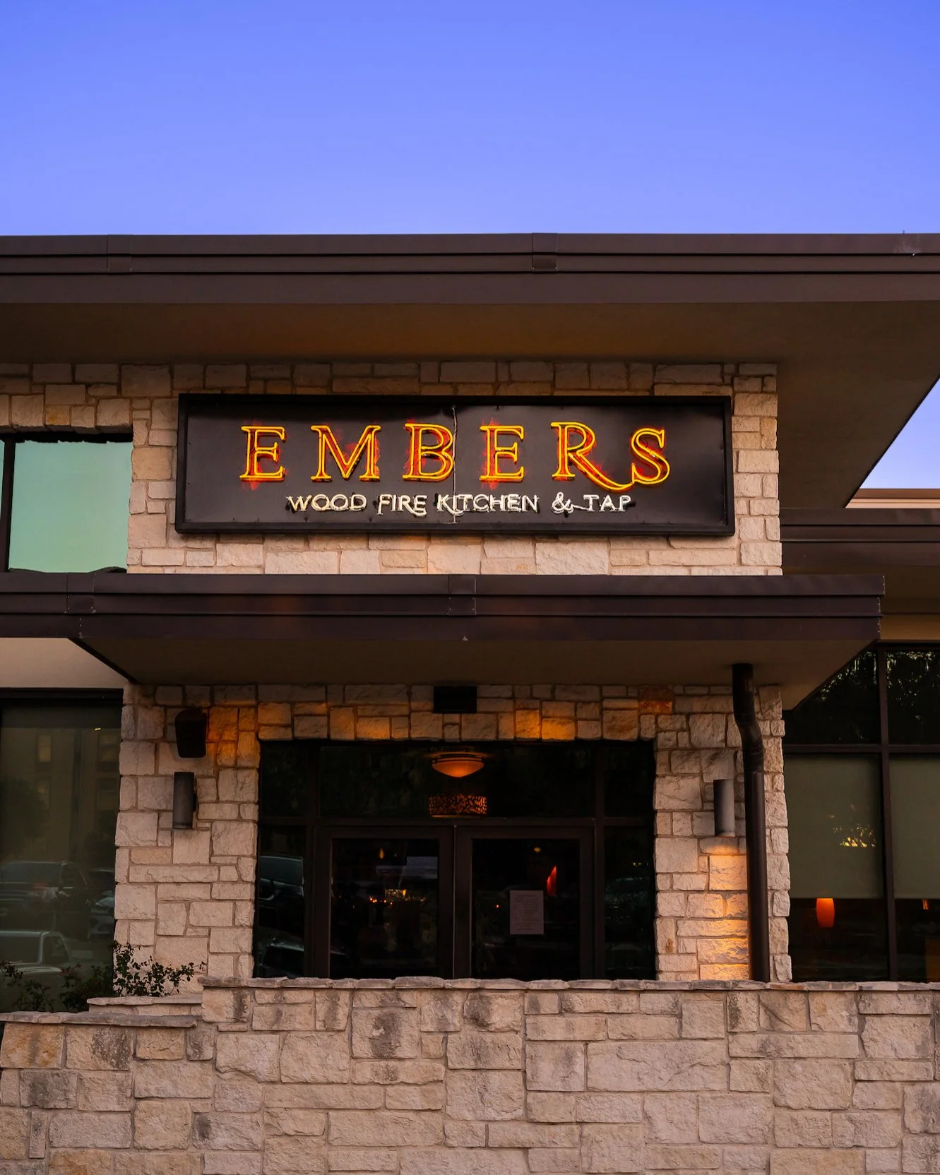 Fiesta isn&rsquo;t just a day, it&rsquo;s a vibe. Bold flavors, cold drinks, and wood-fired eats that make every celebration better. Come for the food and stay for the fun.