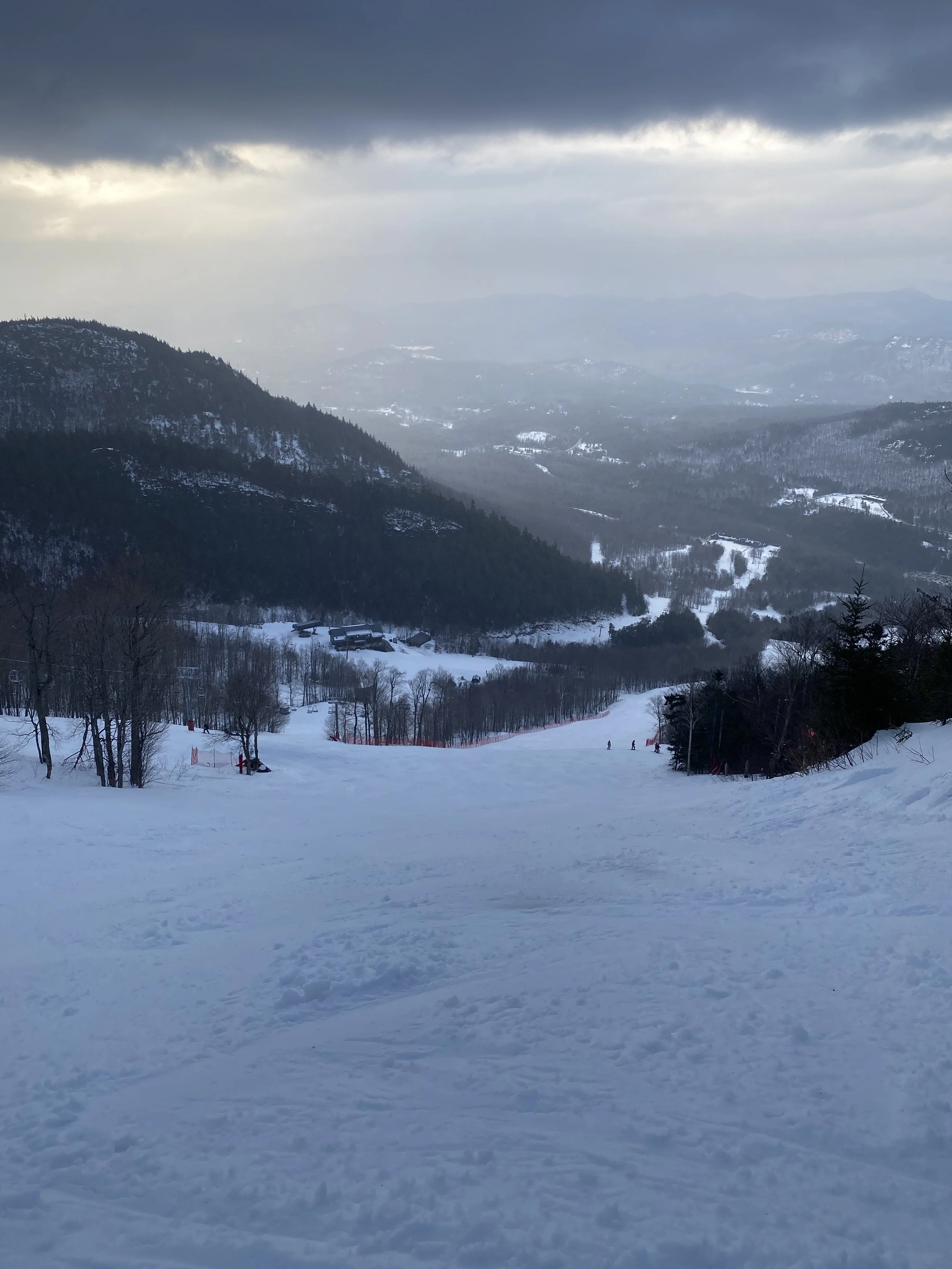IS SKIING IN THE RAIN UNDERRATED? 