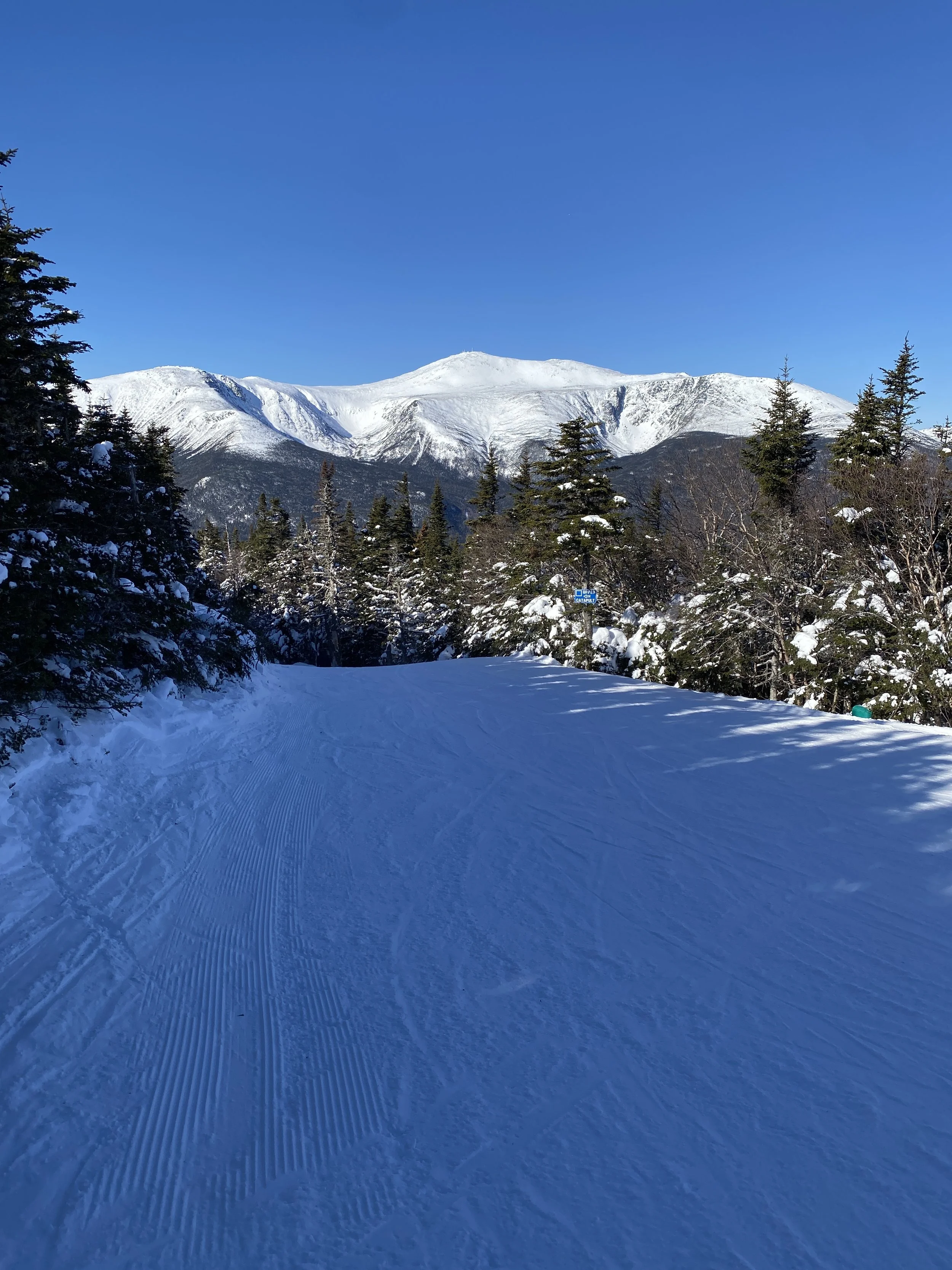 THE SKI AREA WITH THE BEST VIEW IN THE EAST