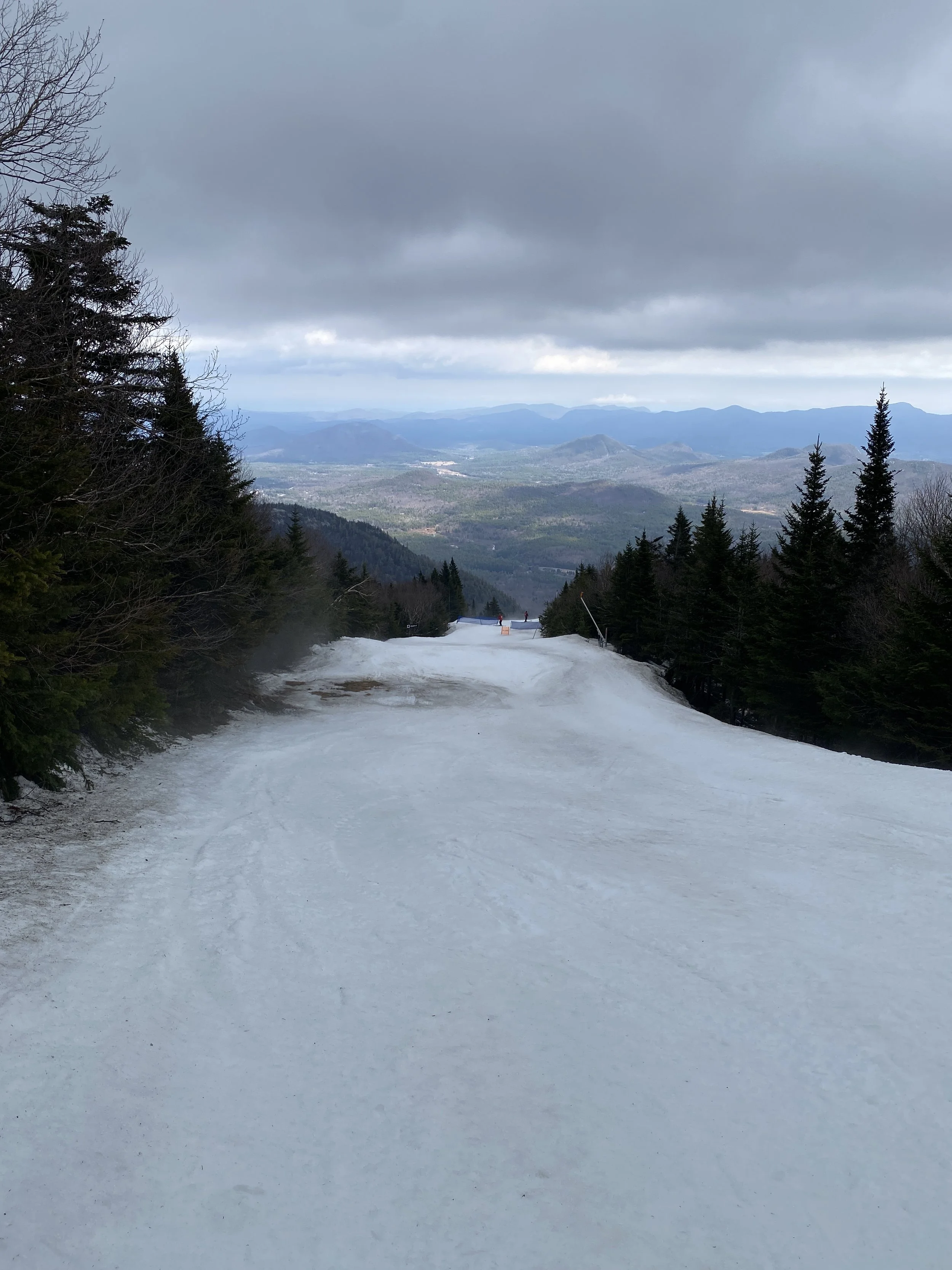 A WARM APRIL DAY SKIING AT WHITEFACE