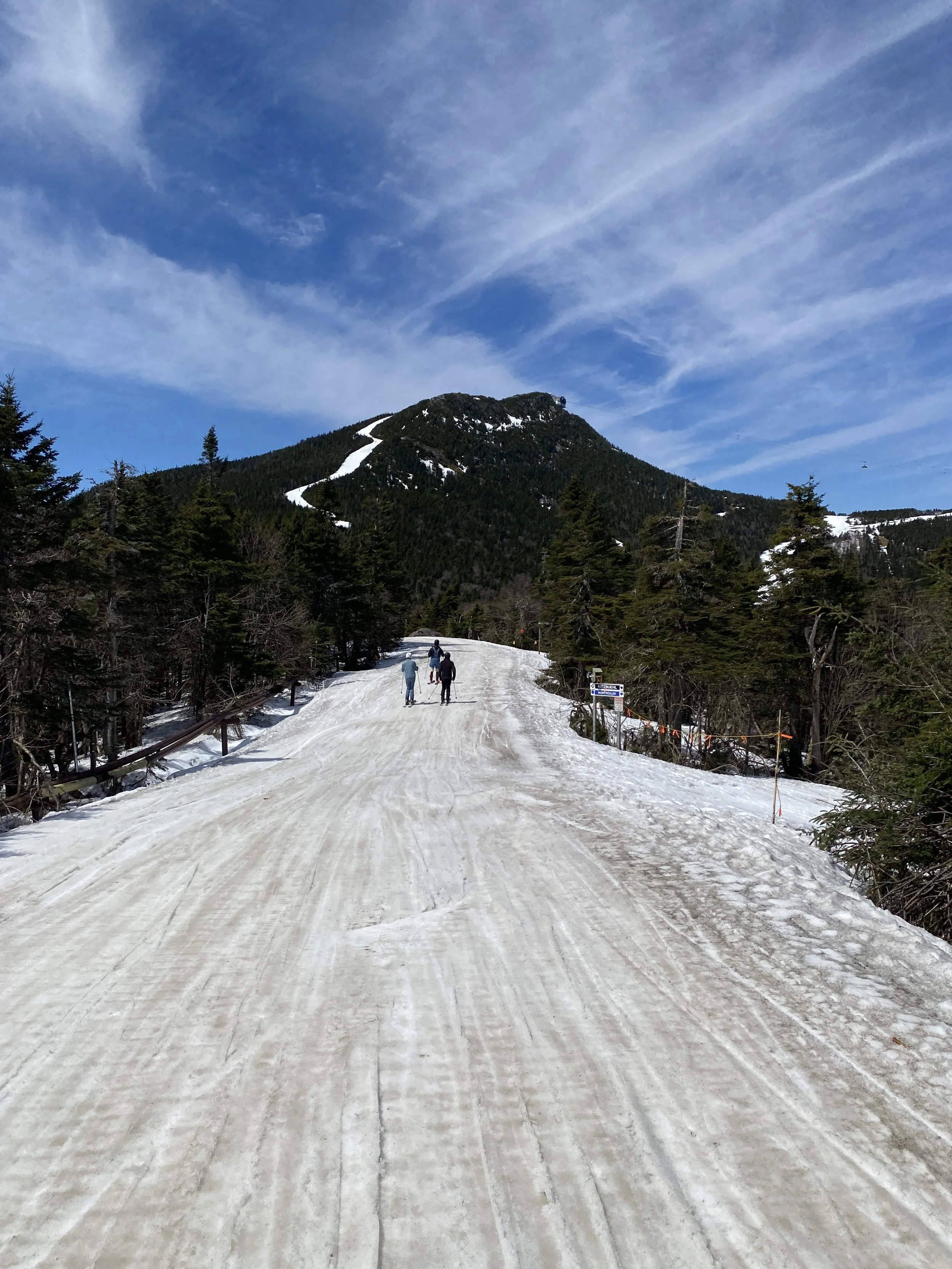 SKIING IN NORTHERN VERMONT IN LATE APRIL