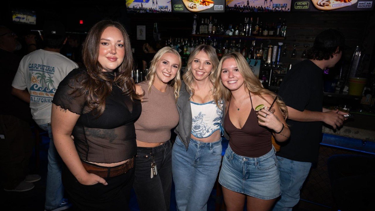 Bars With Games in Santa Clarita: Pool, Drinks, and a Real Social Scene at The Break Room SCV