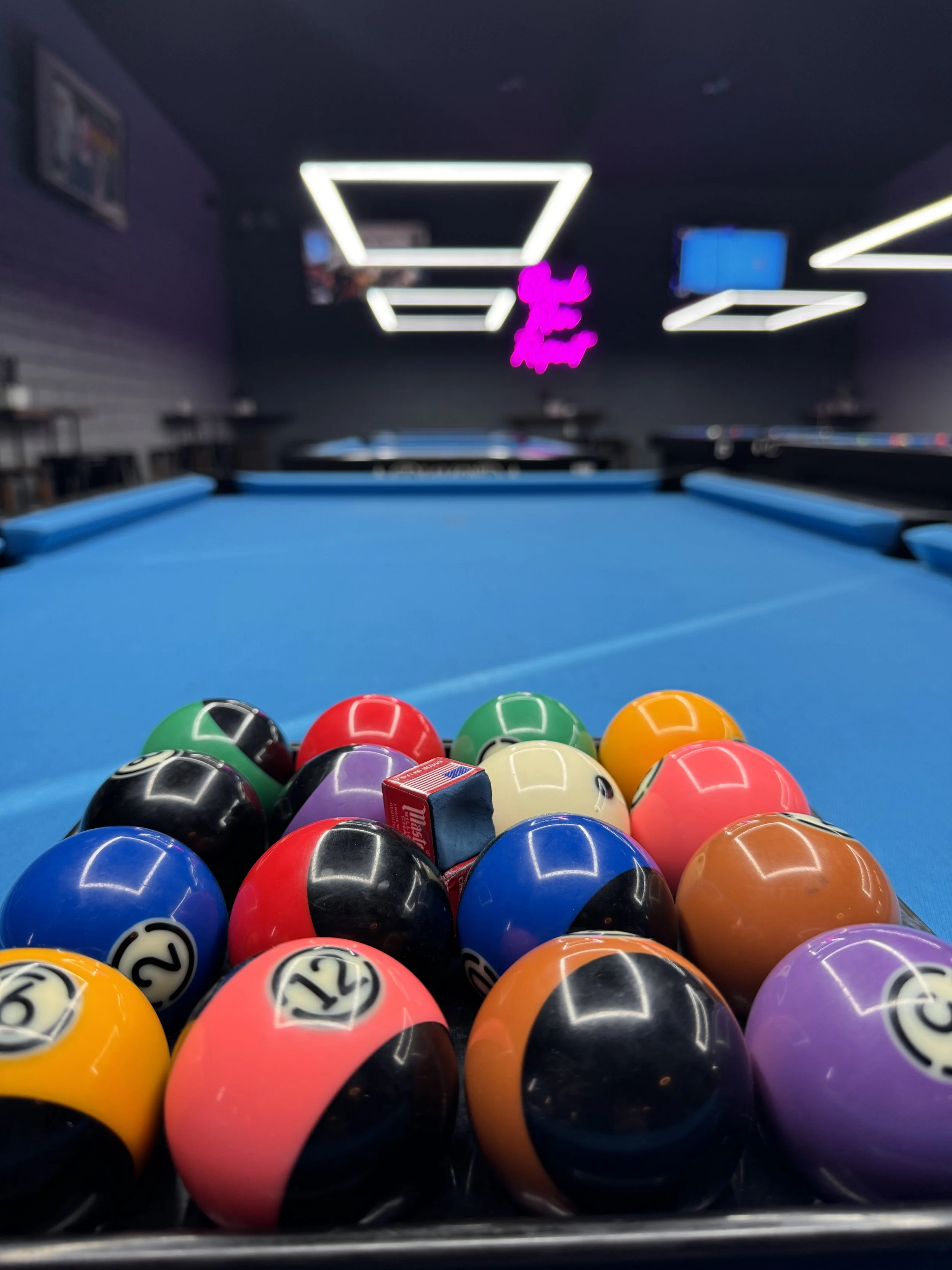 Family-Friendly Sports Bar in Santa Clarita: Watch Football, Eat &amp; Play Pool
