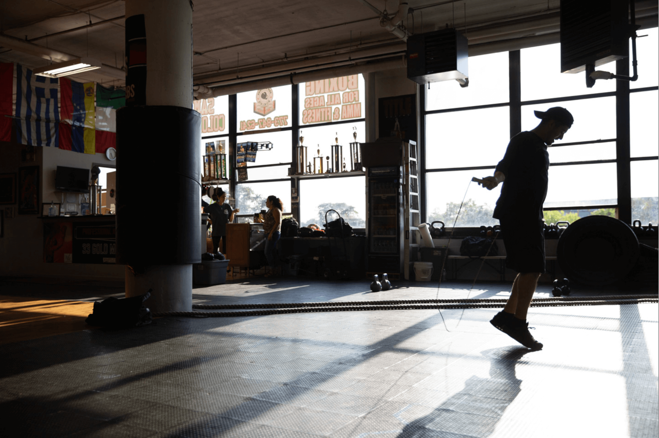 work_lifestyle-boxer-training-jumprope.png
