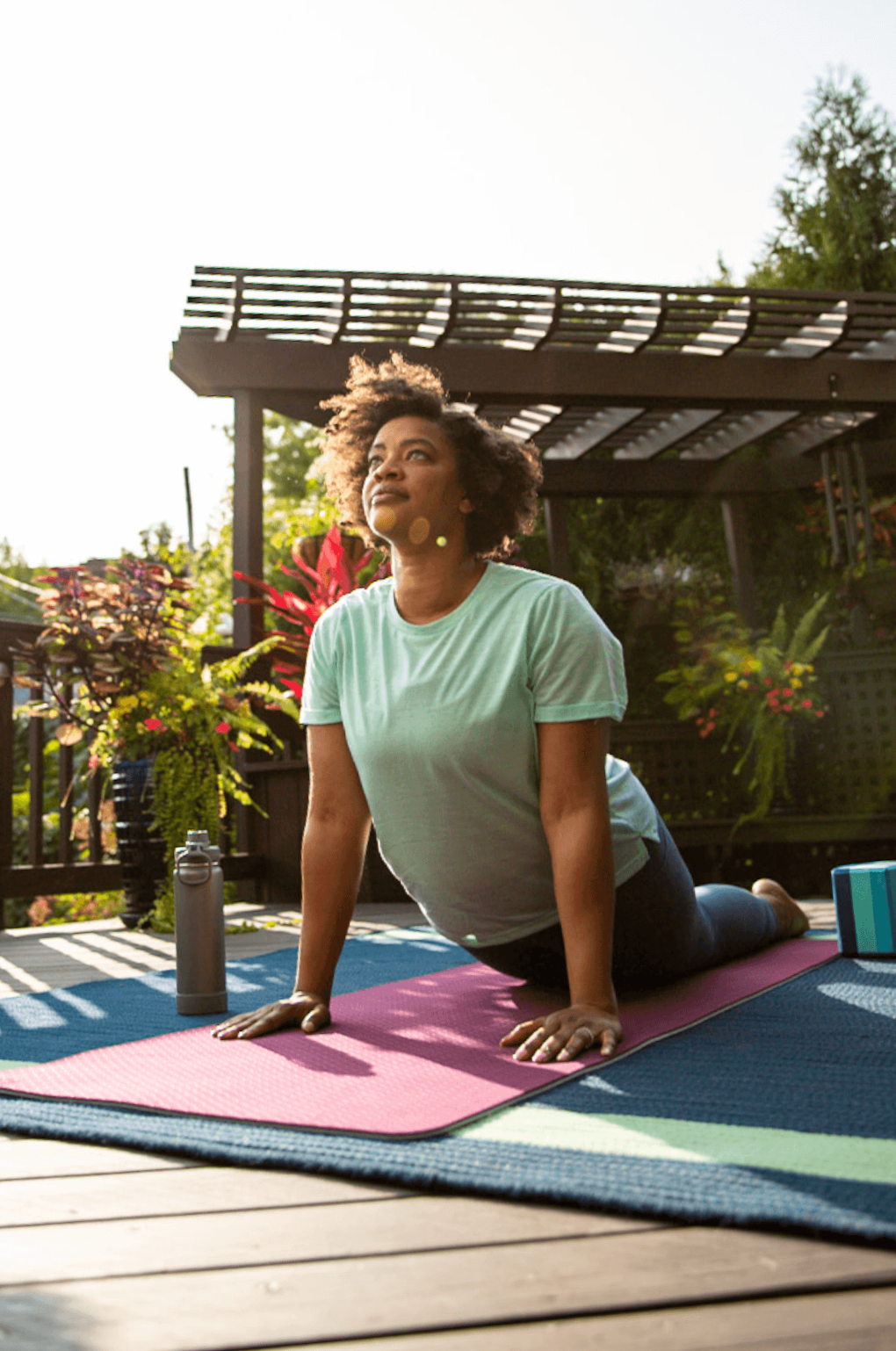 work_lifestyle-yoga-outside-1.png