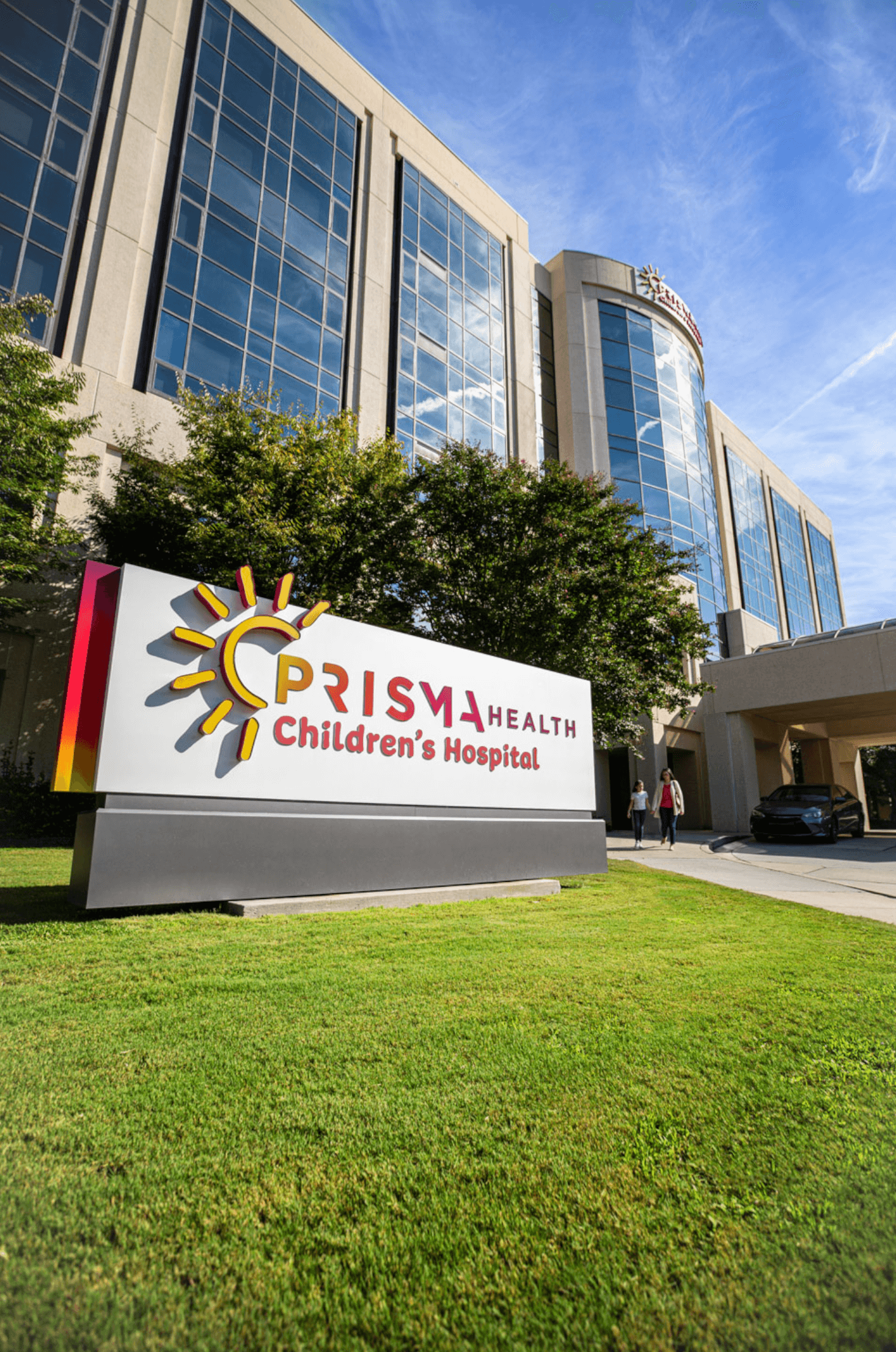 work_healthcare-Childrens-Hospital-exterior.png