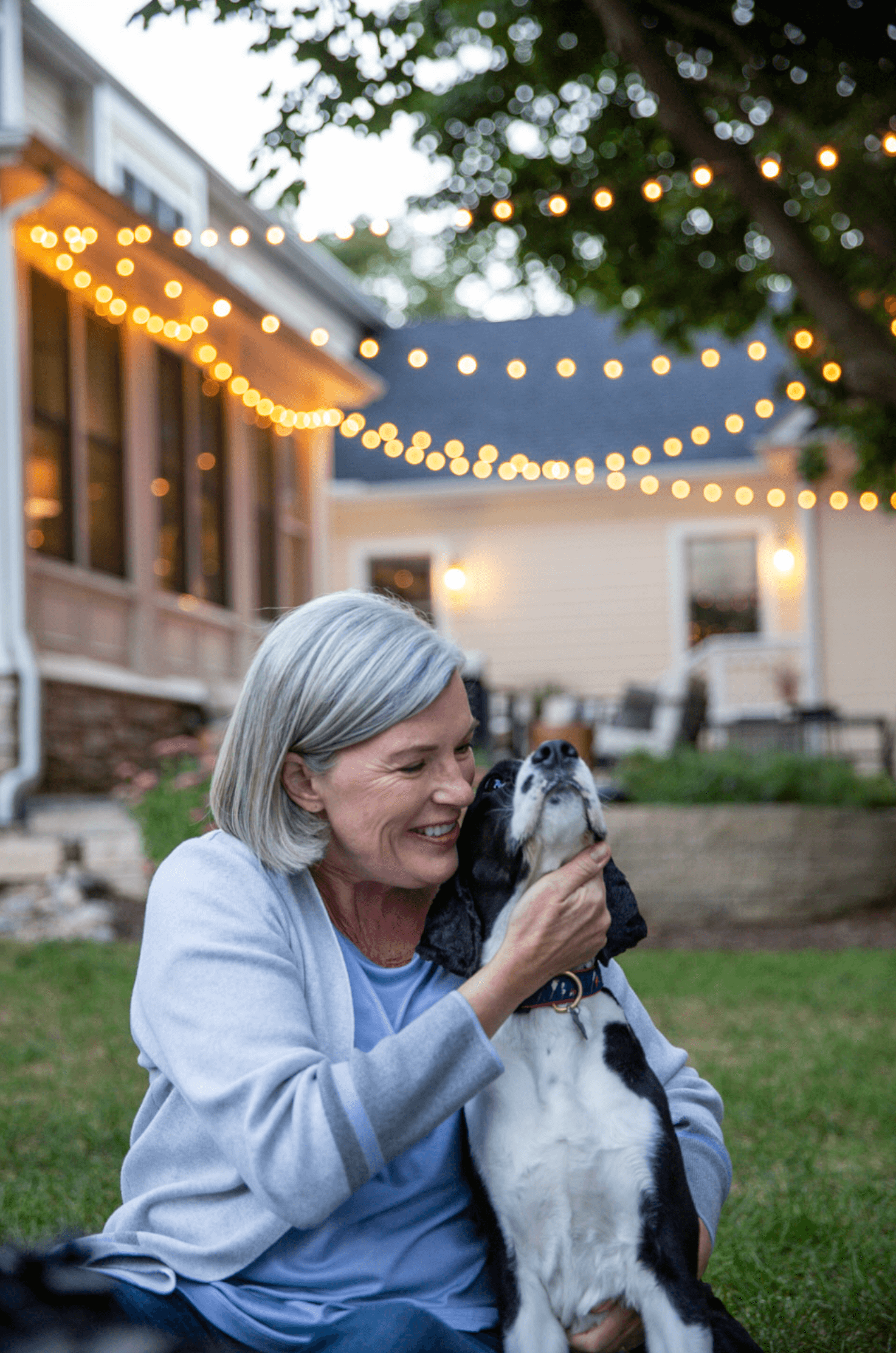 work_lifestyle-woman-in-backyard-with-dog-2.png