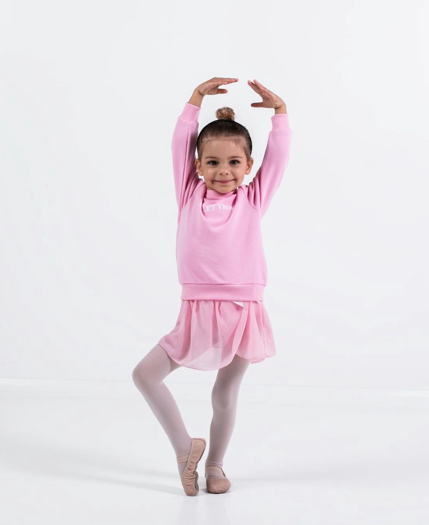 Ballet Trove Pink Jumper 2.jpeg