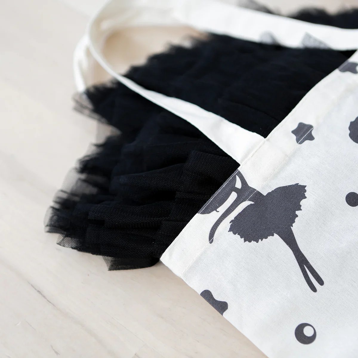 BalletTrovetotebag1.jpg.webp
