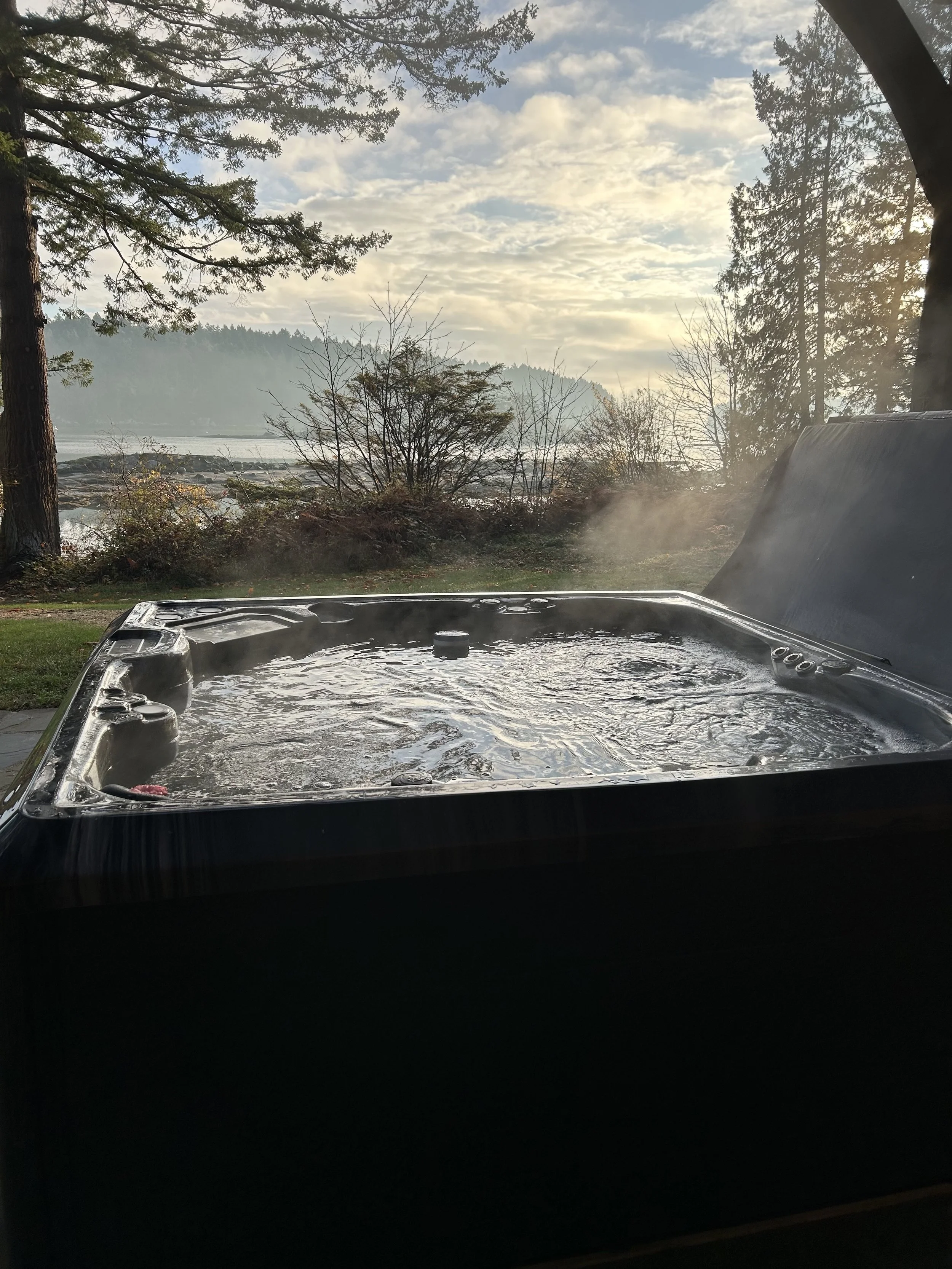 Hot tub
