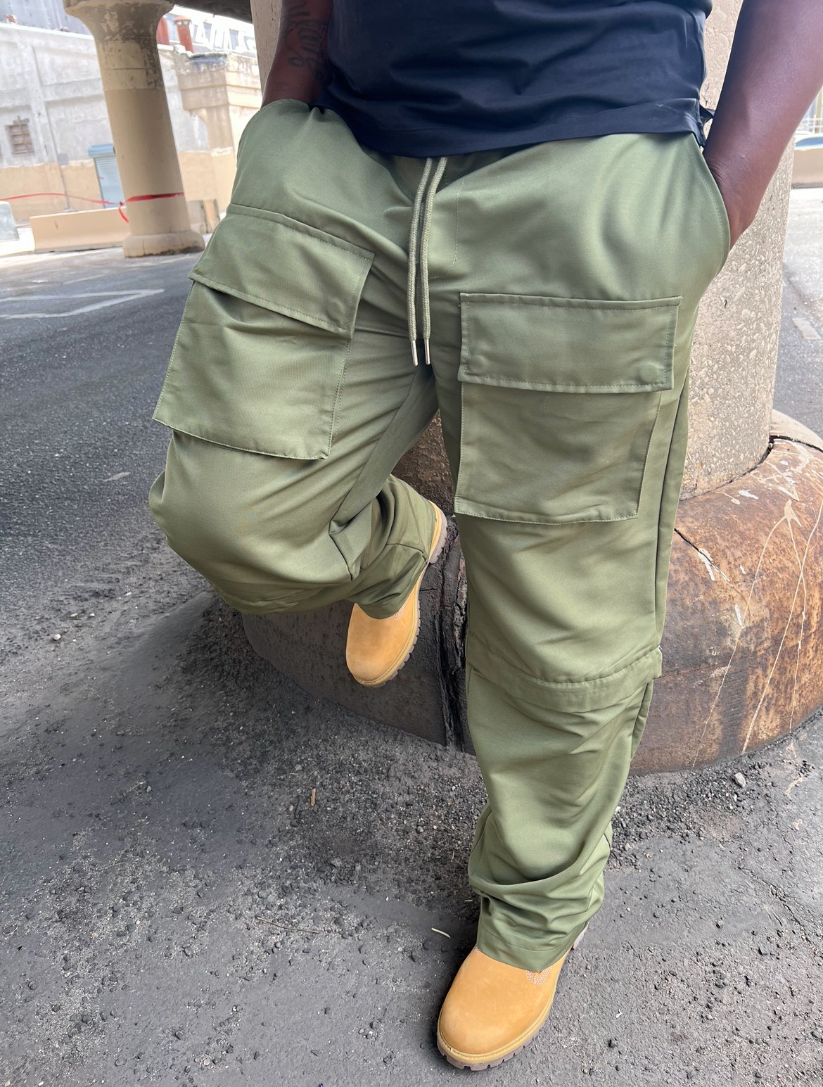 LEVEL 8 CARGOS