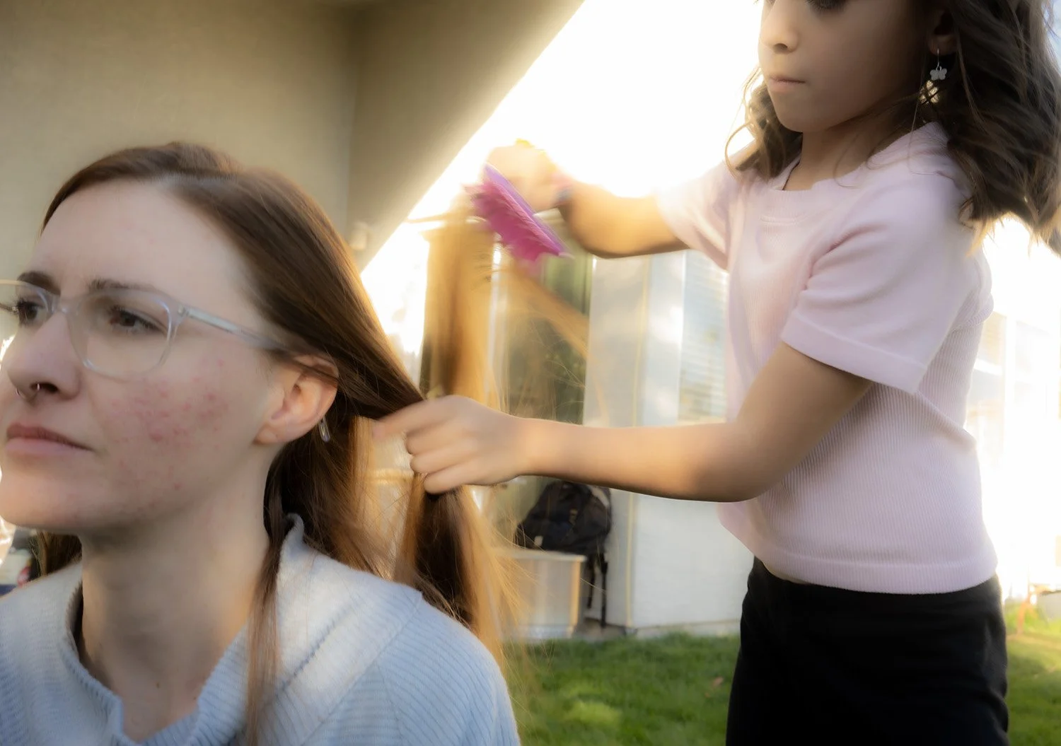 A brushing mom's hair_DSC7362 copy.jpg