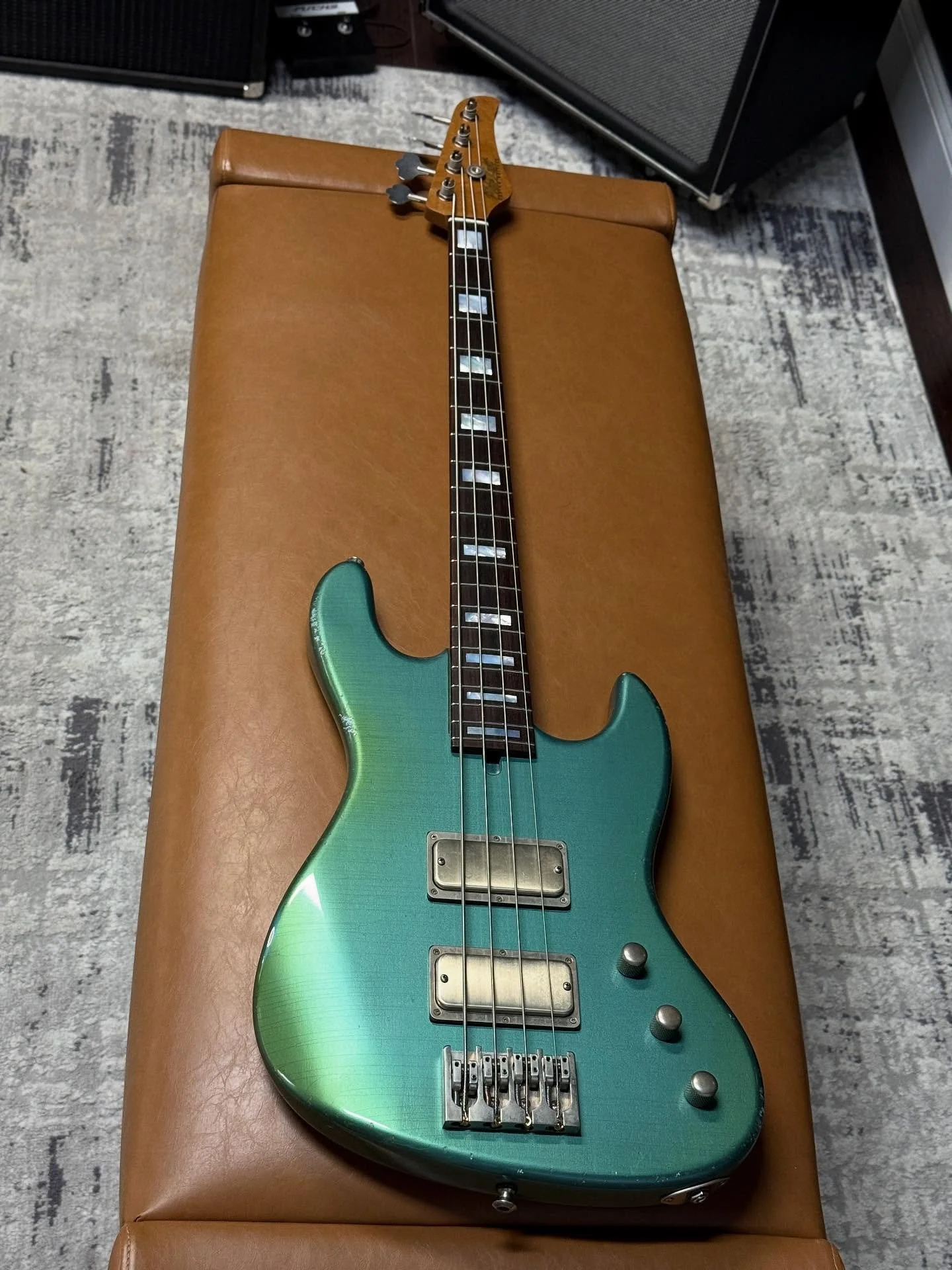UPDATE: Sold! - Another special one here today - *One-Off* Heirloom JT4 in Antique Pelham Blue, Medium-Aged 💚💙💚💙🔥🔥🔥 Chambered Alder Body. Roasted Maple Neck. Indian Rosewood Fretboard. Mike Lull Thunderbird Pickups. MOP Block Inlays. 

Our Hei