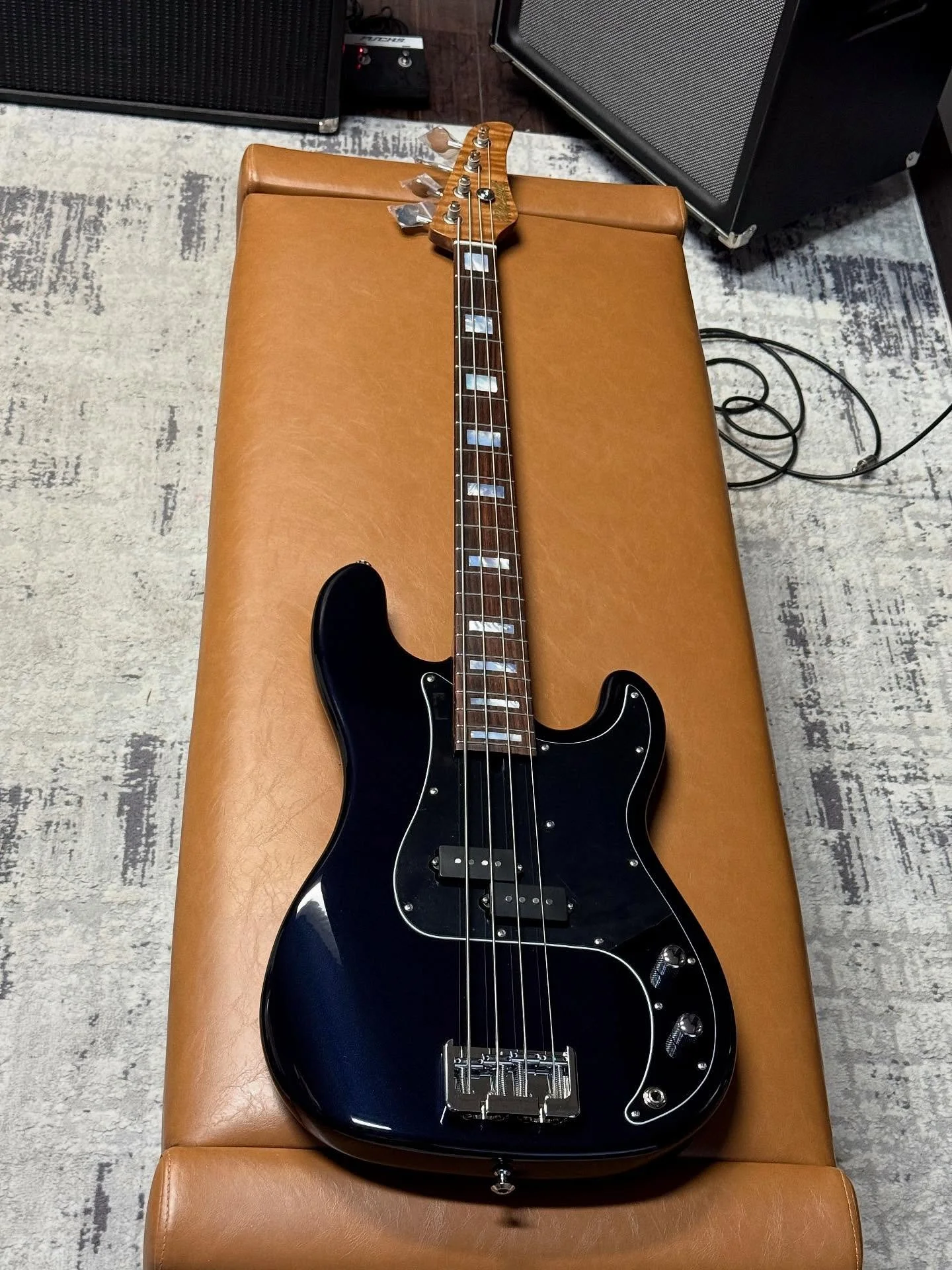 Just finishing up this incredible P4 Custom in BMW Carbon Metallic (REALLY really dark blue metallic) 🖤🖤💙💙🔥🔥 Solid Swamp Ash Body. Roasted Flamed Maple Neck. 1 11/16&rdquo; Nut Width. Indian Rosewood Fretboard (MOP Block Inlays). Mike Lull Hand