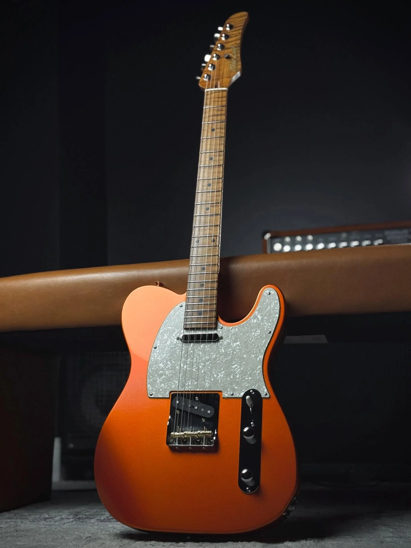 Just finished up this beautiful Firemist Amber TX Custom for the showroom 🧡🧡🔥🔥 One-Piece Swamp Ash body. Roasted Flamed Maple Neck and Fretboard. Medium C Shape Neck Profile (.830-.890). Hand-Wound Mike Lull TX Pickups. 12&rdquo; Fretboard Radius