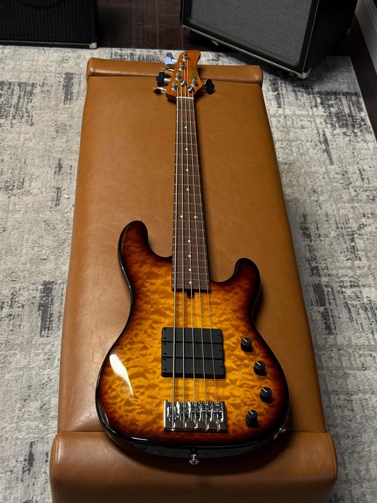 CERTIFIED PREOWNED:  Today we have a very special *One-Off* PJ5 Custom Triple Pickup. An absolutely insane bass which features a Mahogany Body/5A Quilted Maple Top, Roasted Flamed Maple Neck, Indian Rosewood Fretboard, 3 Dingstrand Nordwall Pickups w