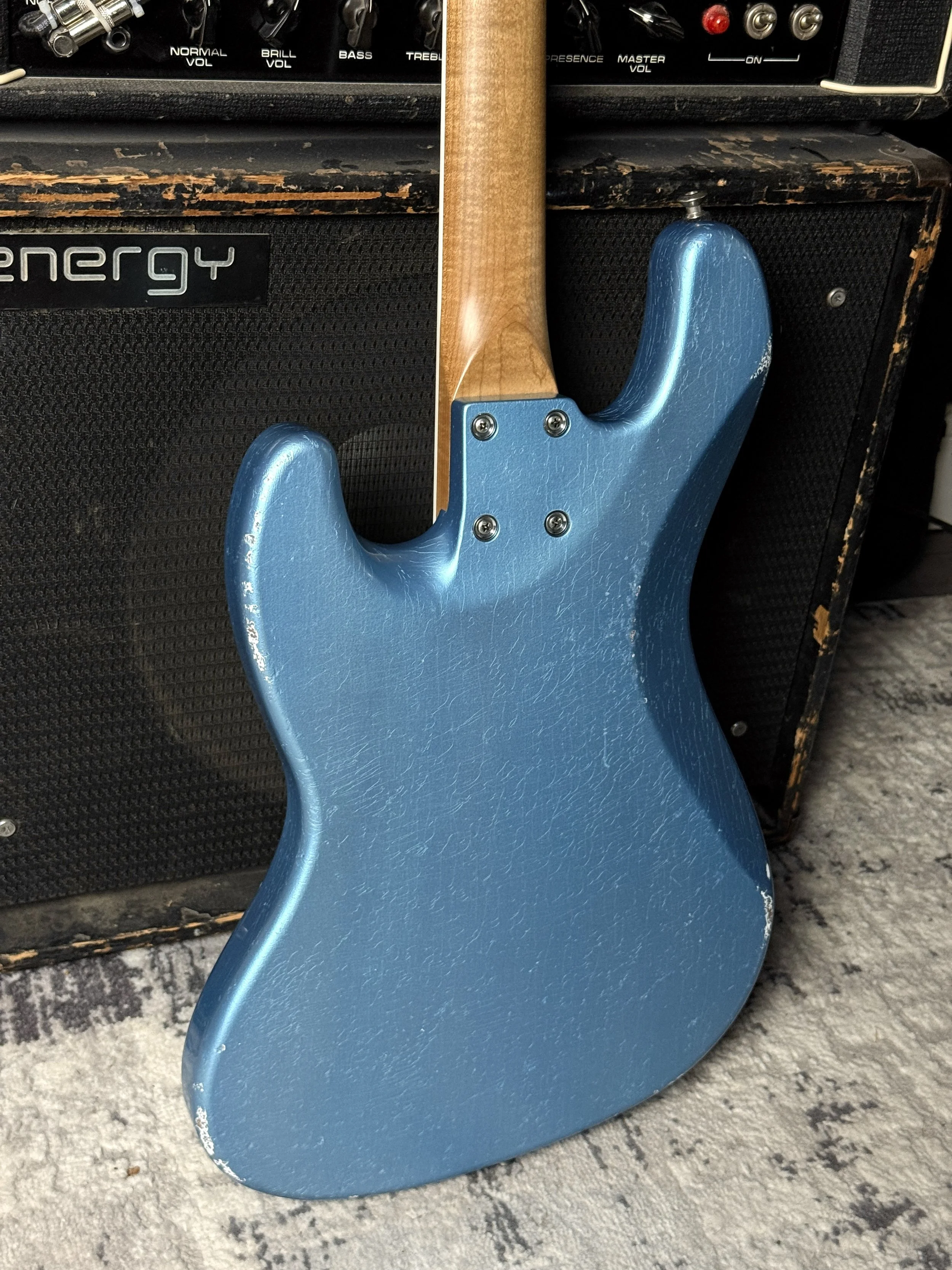 AHPJ4 Batch 2 - Amos Heller Piece Unique