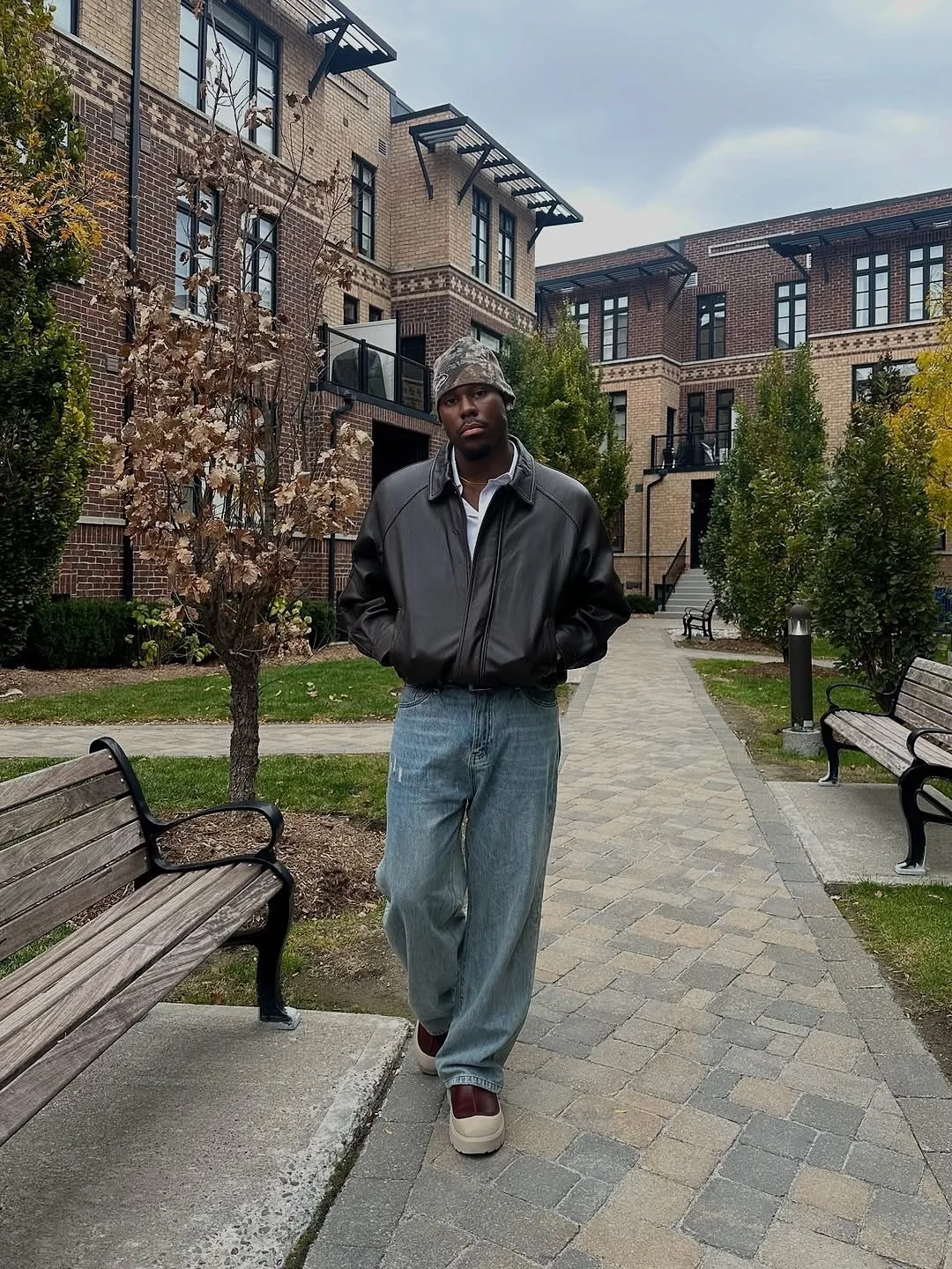 Hey team, here&rsquo;s this weeks posts!

@kyleparkinsonn is stepping into cozy season with @uggcanada 🍂

From crisp fall mornings to laid-back nights, he&rsquo;s proving there&rsquo;s no better time to fall in love with comfort and style.

#uggcana