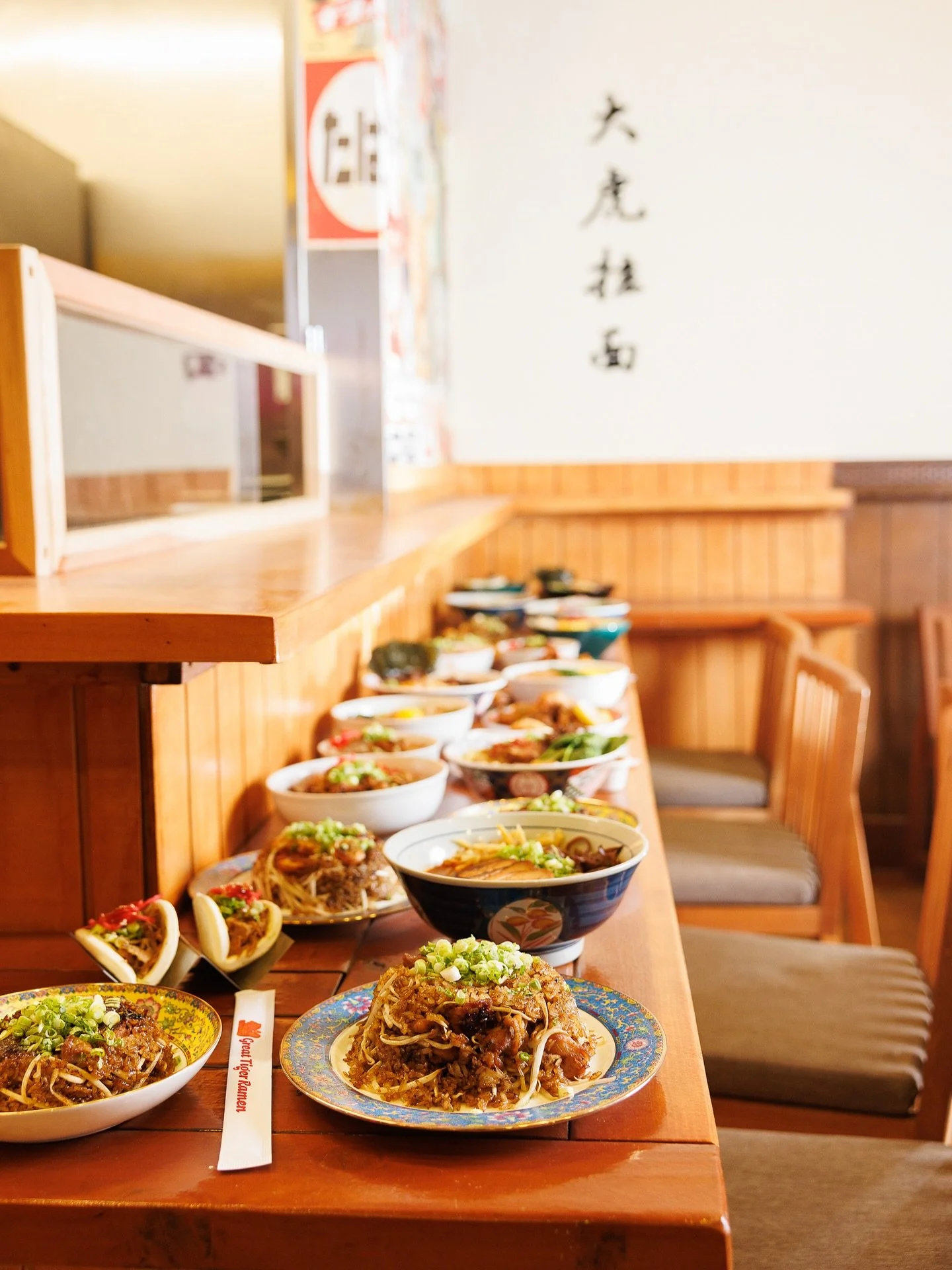 Line &lsquo;em up, knock &lsquo;em down. 🍜 

🍜 Handcrafted broths 72 hours
🥢 Hibachi Fried Rice
📍 4211 E Willow St, Long Beach, CA 90815 ⏰ 11:30 am to 10 pm Everyday

#gtr #greattigerramen #thisisyoursoulfood #yoursoulfood  #대호라면 #大虎拉面