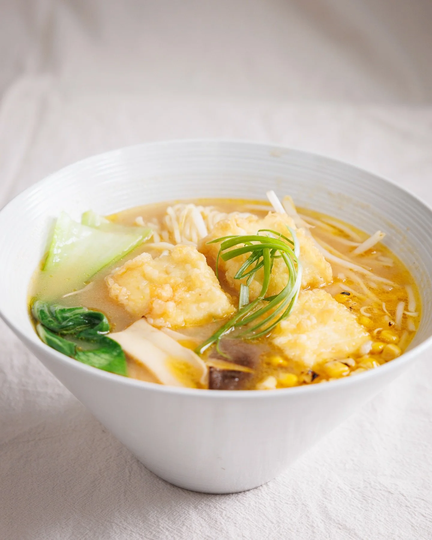 Golden broth, crispy tofu, and all the comfort you need in a bowl 🍜✨ Vegetable Miso at Hinata Ramen &mdash; plant-based never looked this good.

🍜 Craft Ramen &amp; Hibachi Fried Rice
📍 4211 E Willow St, Long Beach, CA 
⏰ Open 11:30 AM &ndash; 10: