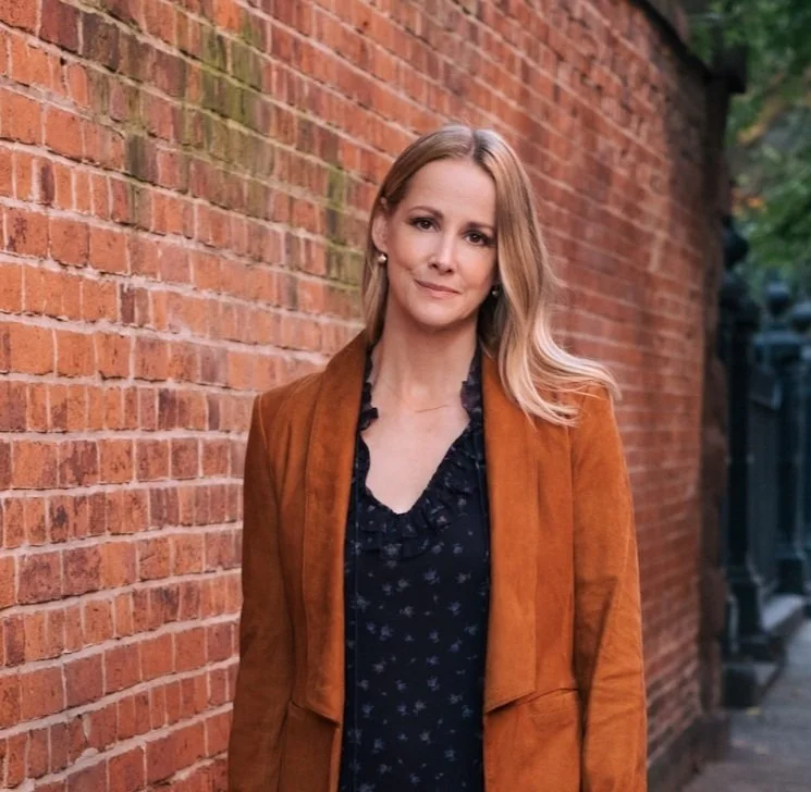 Ultimate makeover from celebrity team (led by Alyssa Dineen)