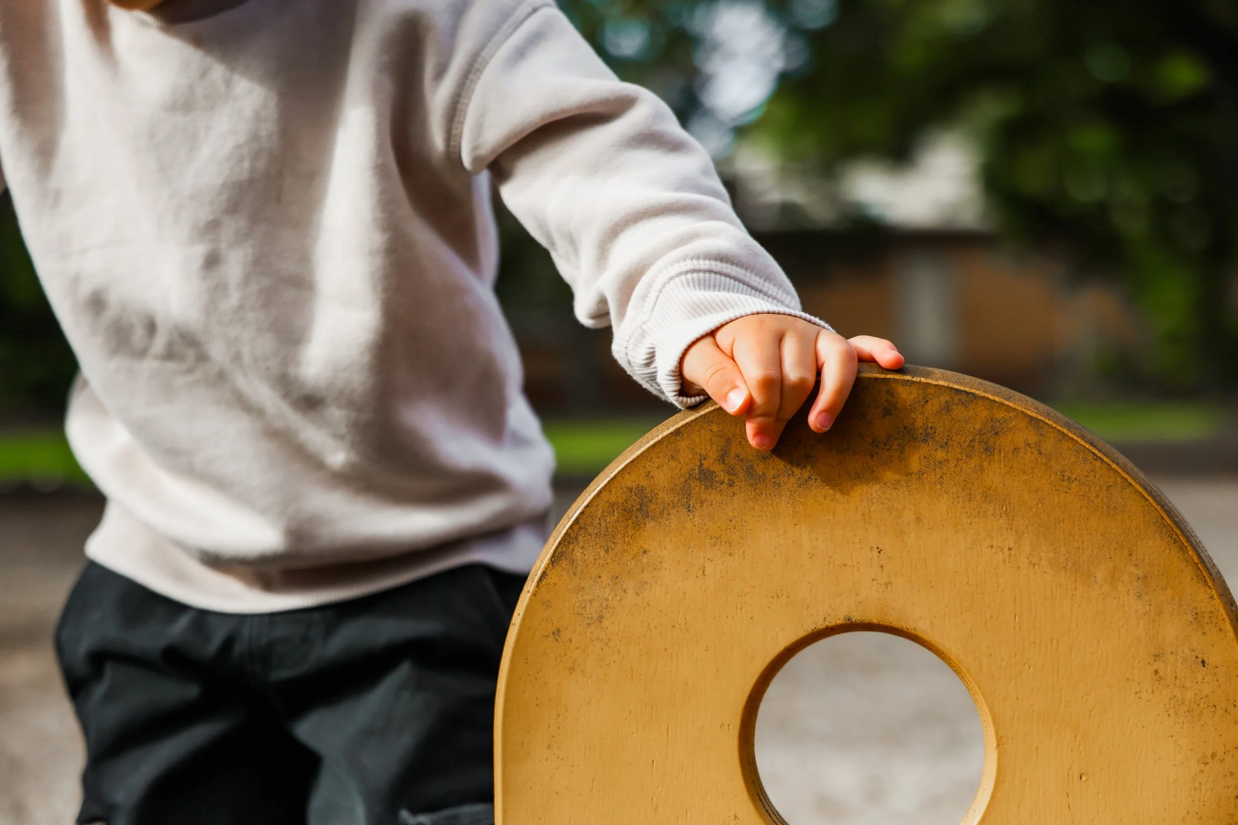Queens Park Moonee Ponds Mini Sessions Melbourne Family Photography Relaxed Candid Natural Portraits Kids Portraits Glenroy North West Photographer