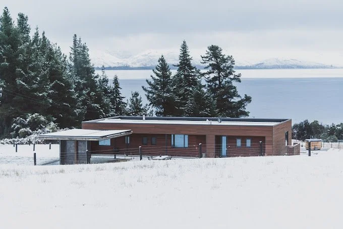 private hunts lake hawea