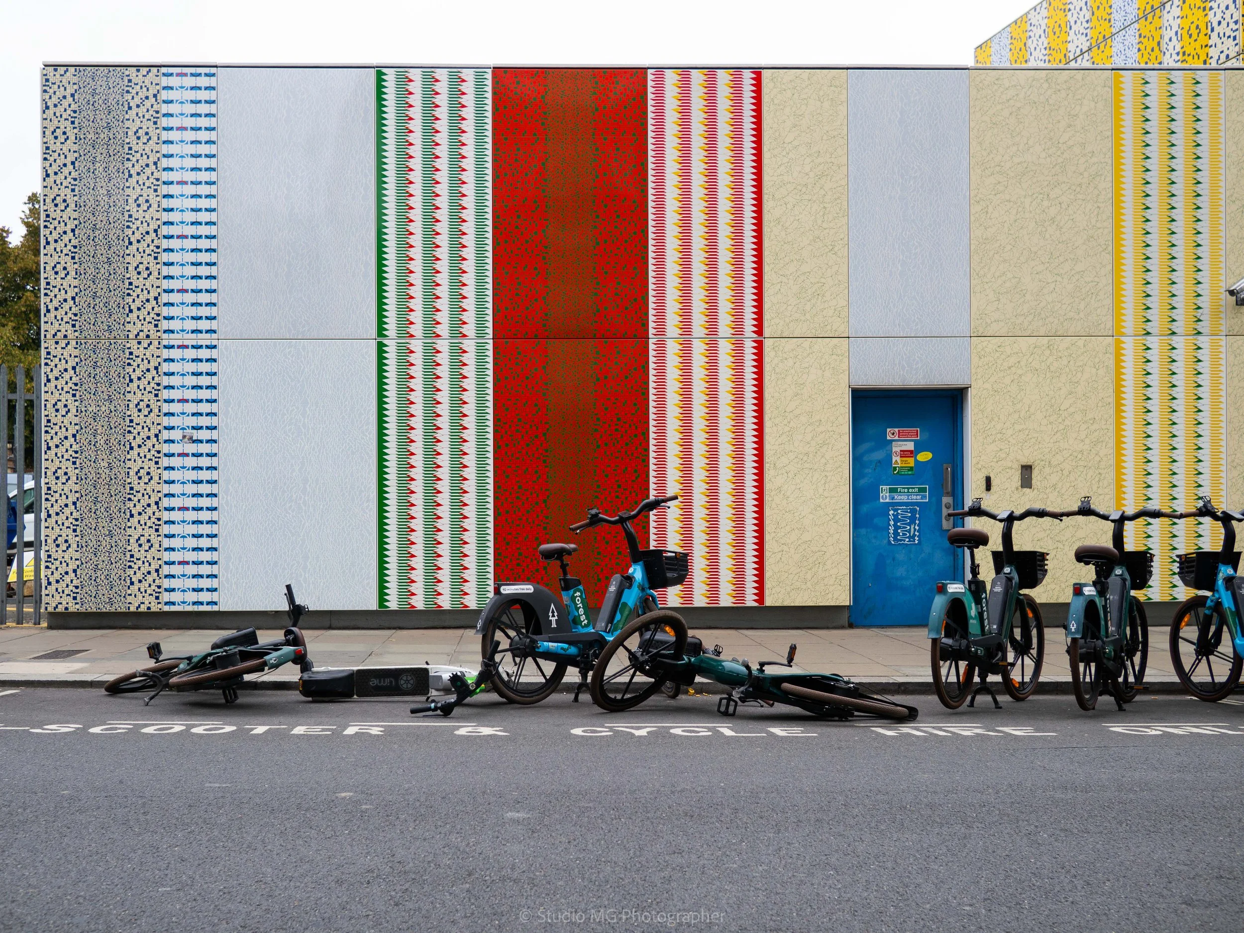 portfolio street-8160034.jpg