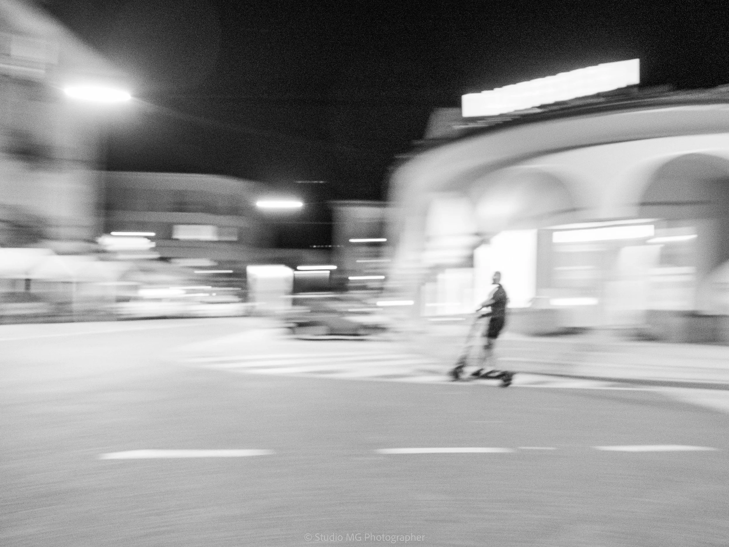 portfolio mono-7280051.jpg