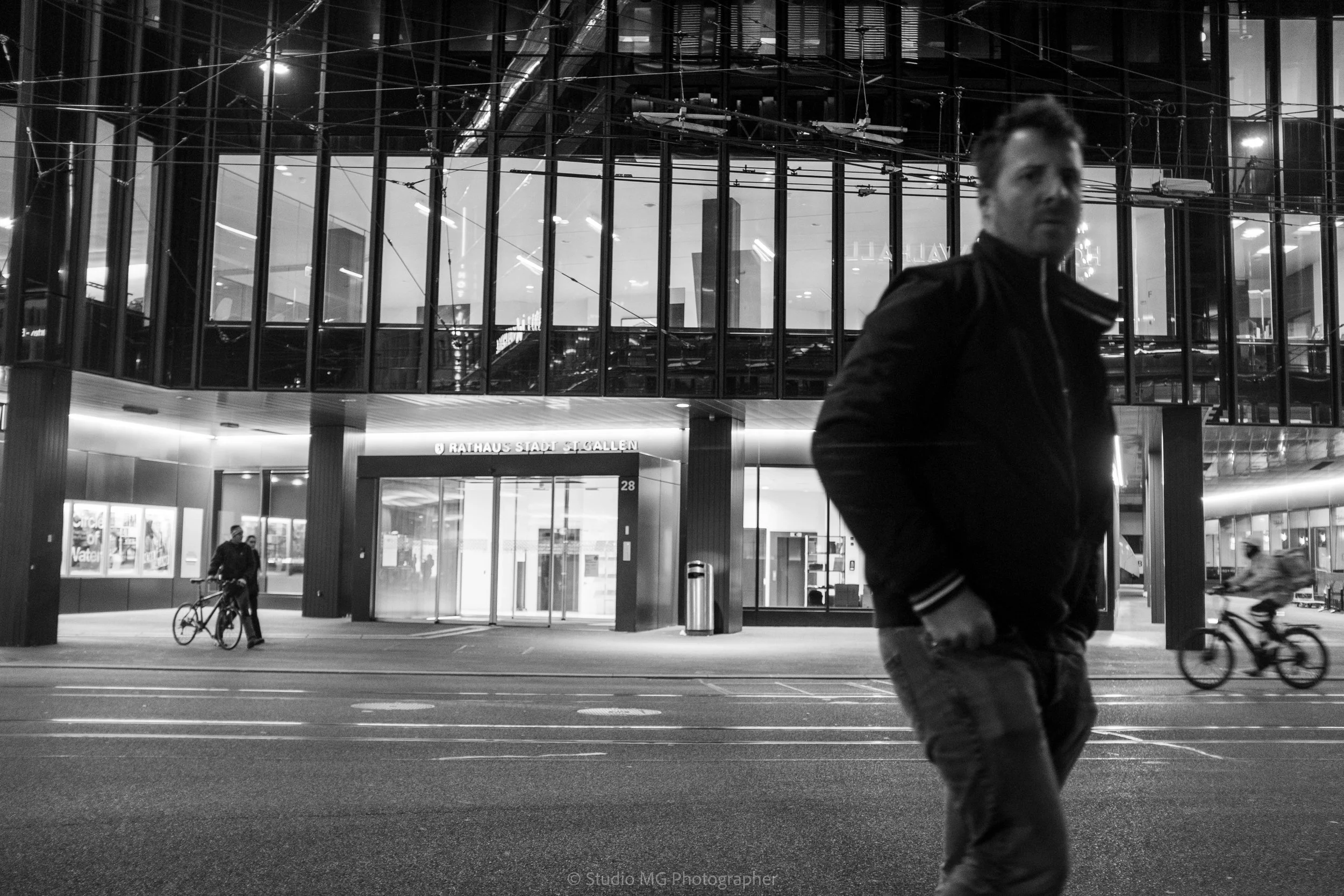 portfolio mono-5890.jpg