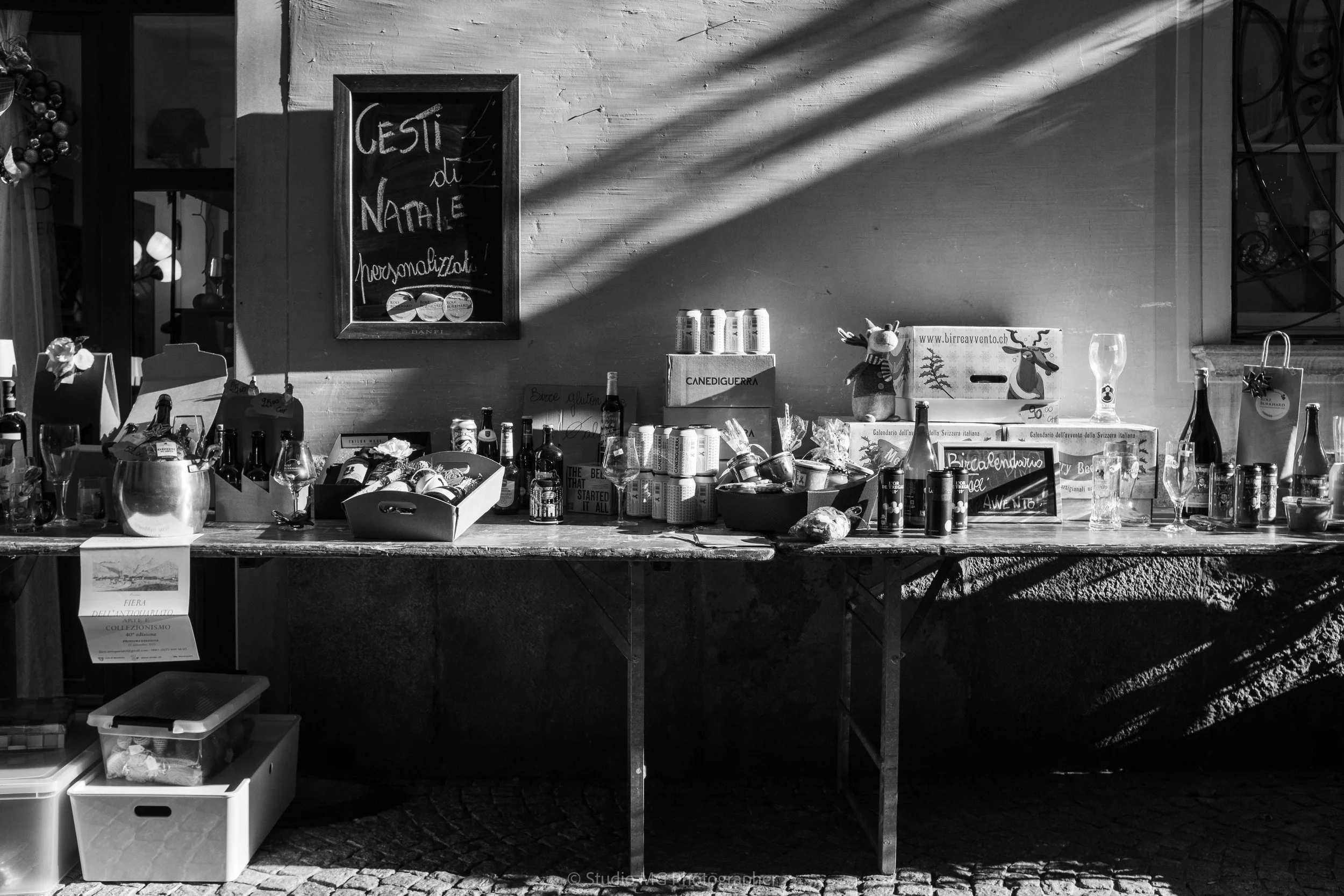 portfolio mono-6490.jpg