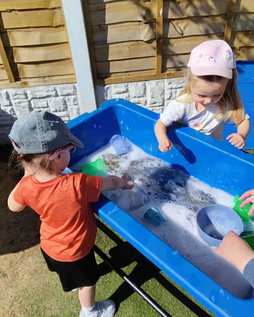 Fun in the sun with the Morley Investigators ☀️

We've been lucky to have quite a lot of sunshine in the month of May, and your little ones have certainly made the most of it! The children have been enjoying lots and lots of outdoor play, exploring t