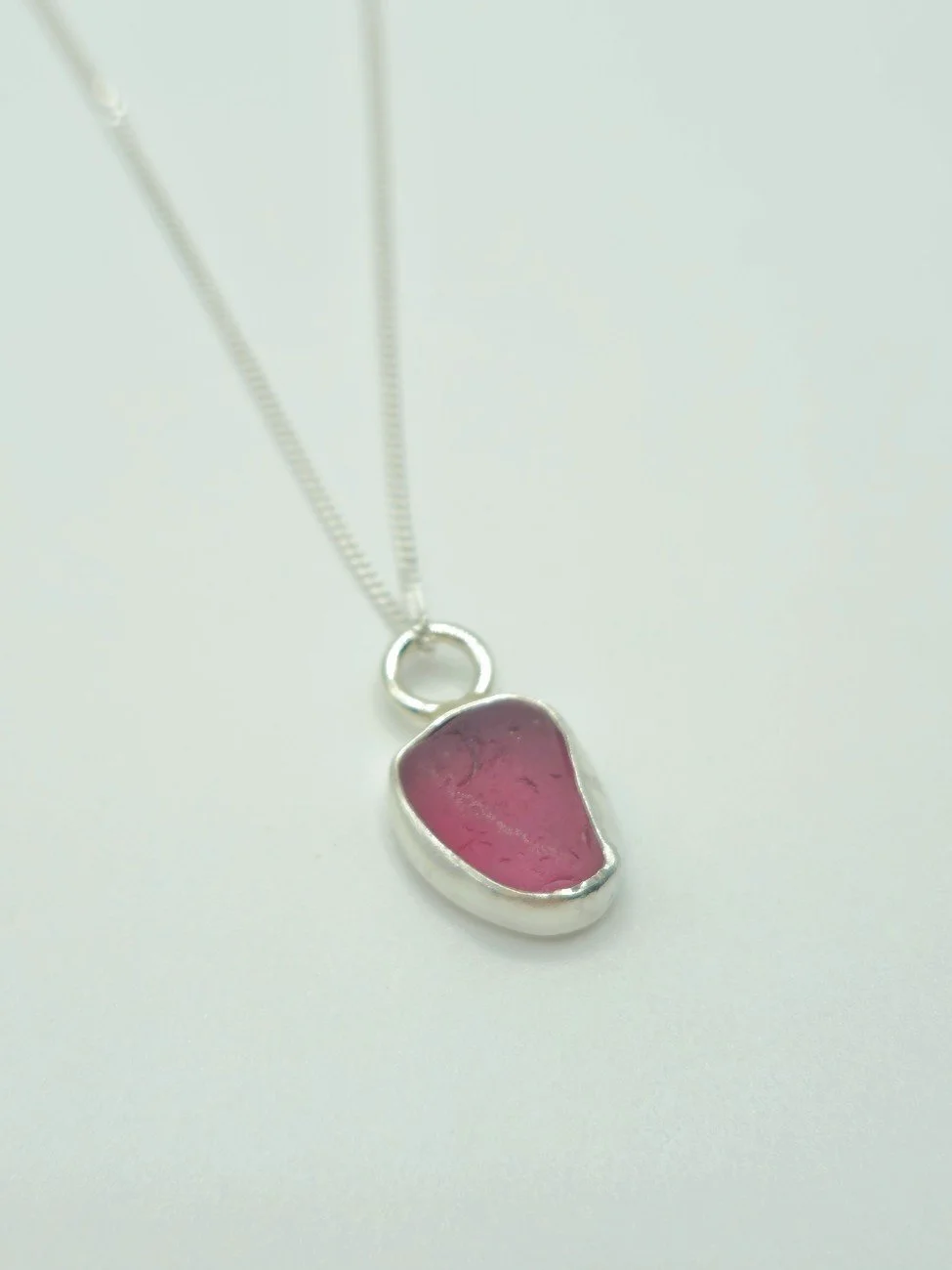 Hexham Necklace (HN060) Red/Pink