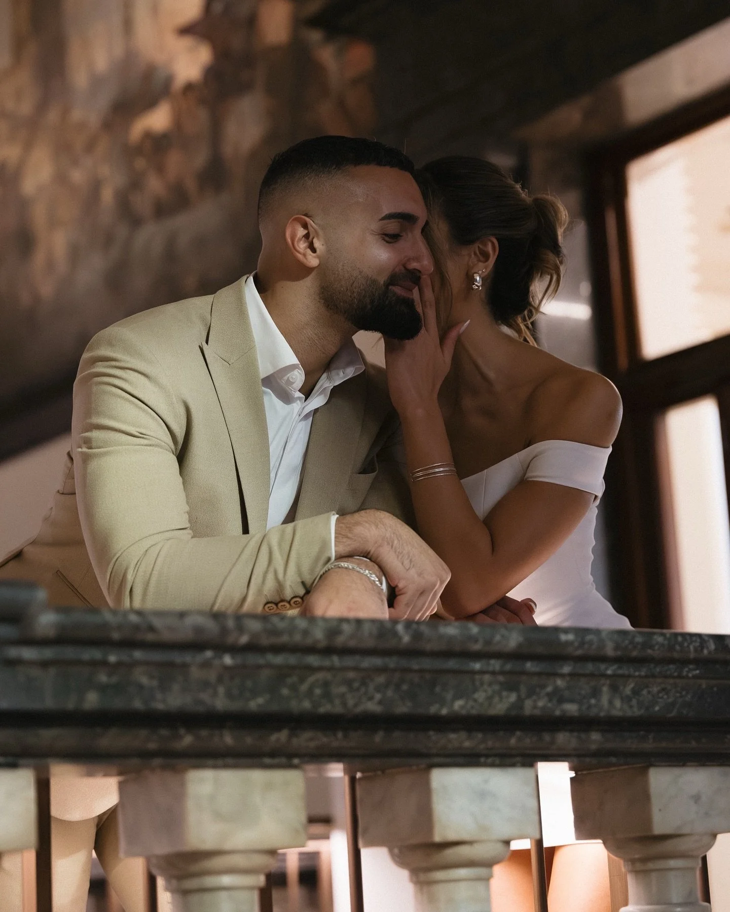 A love story, like that of which told in fairytales.

Photographer: @studio.revan 
Makeup: @makeupartistrybysofia