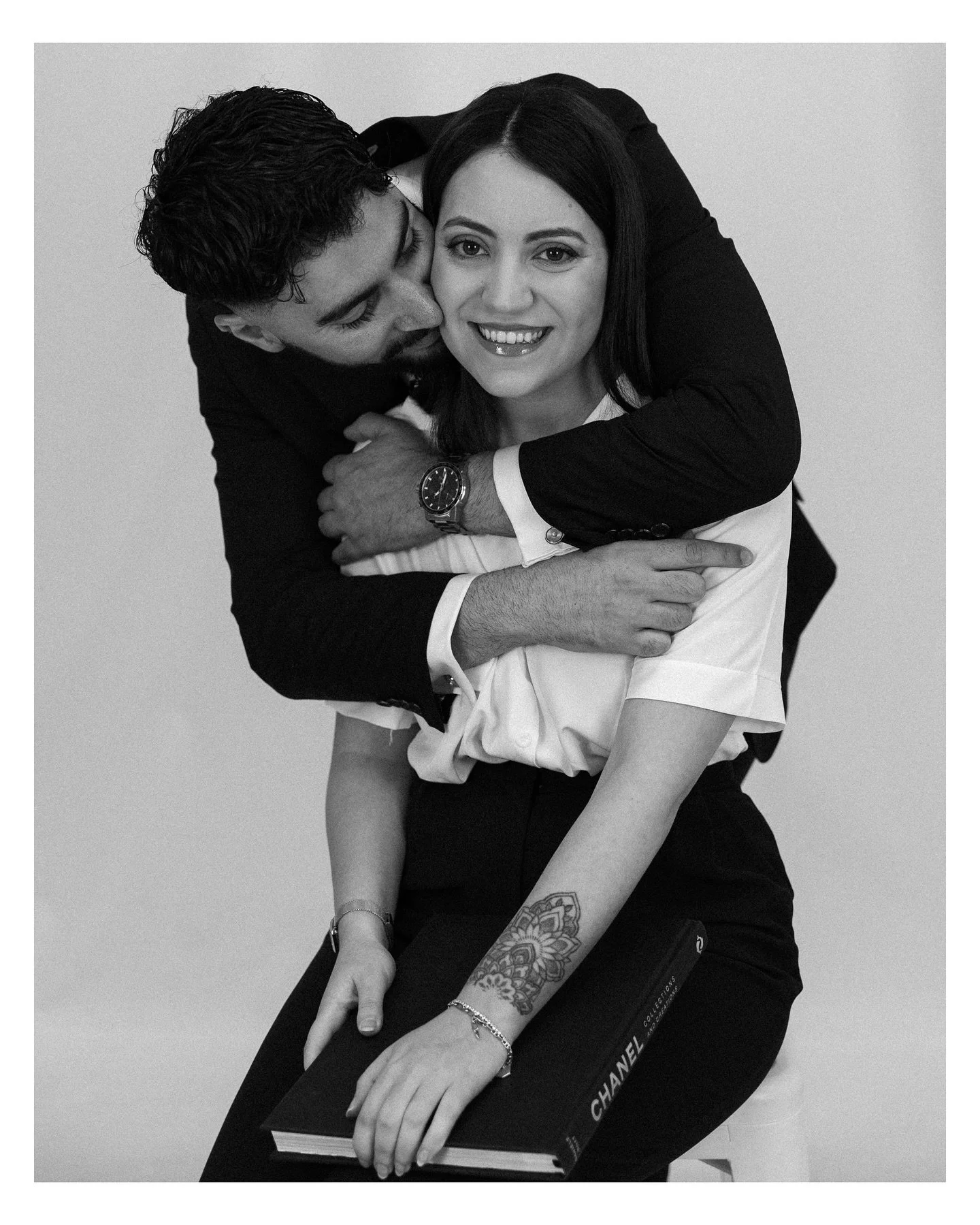 Hello friends!

What an incredible couple years it has been! We&rsquo;ve been blessed to be part of so many love stories within this time, and could not be more grateful. 

There are so many new faces here, so we thought we&rsquo;d take a moment to r