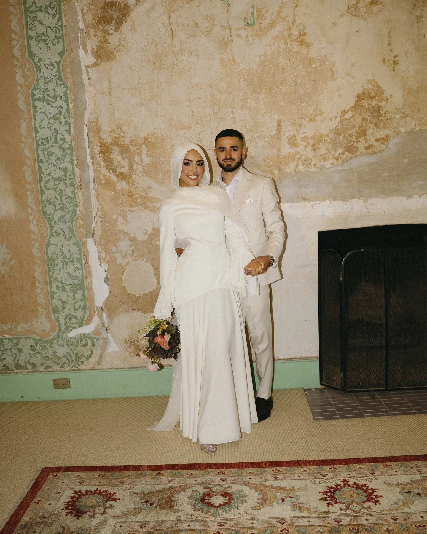 Zahra &amp; Adam 💍 

Photography: @studio.revan
Videography: @goldenfilmsweddings
Content creation: @soirev.au
Makeup: @yasminlatifemakeup
DJ: @dj.cagla
Drummer: @riyadsaoud_