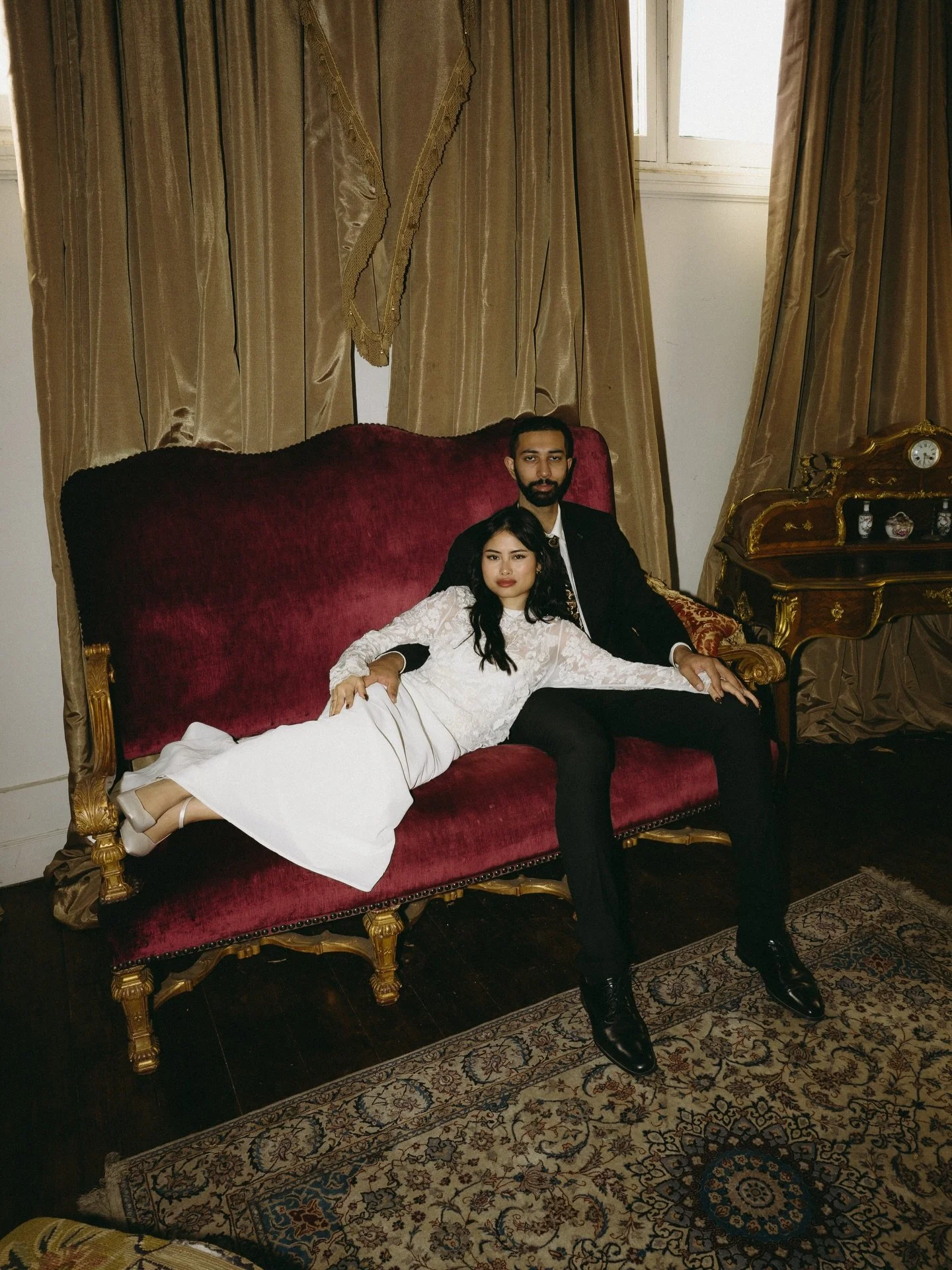 A &amp; S

𝘈 𝘭𝘰𝘷𝘦 𝘴𝘵𝘰𝘳𝘺

A glimpse of a breathtaking gallery. Celebrating the love of Aninda &amp; Shakeel. 🤍

&bull;
&bull;
&bull;

For wedding &amp; elopement photography packages, please enquire via the link in our bio.