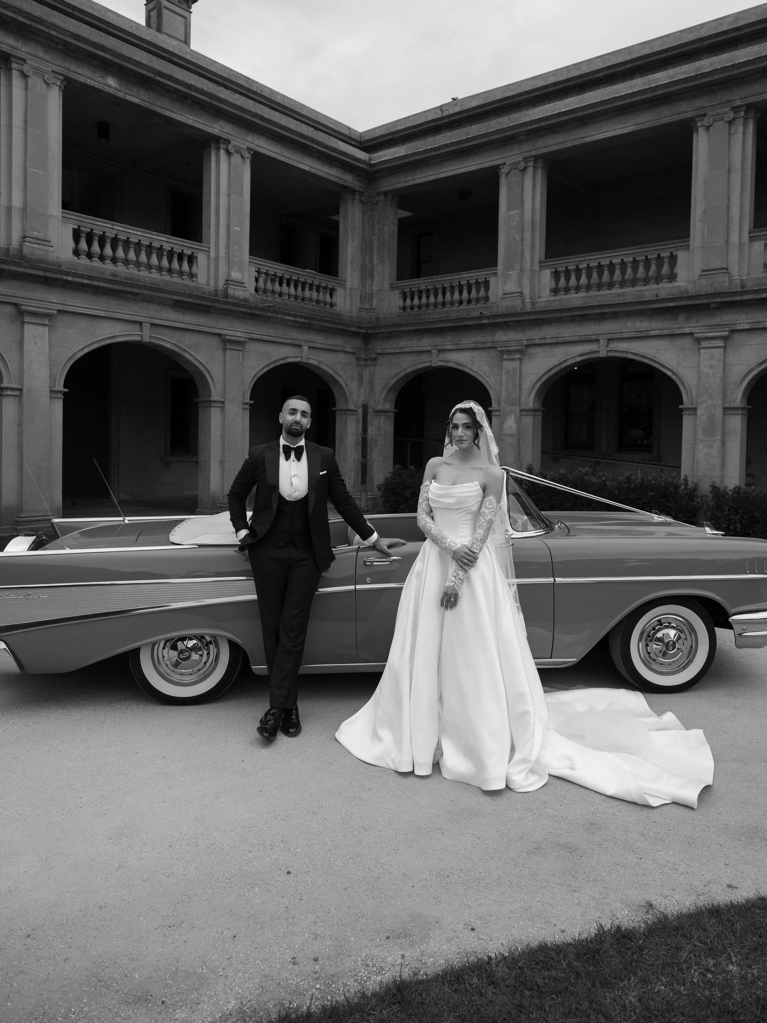 🩵 

𝘖𝘳𝘯𝘢𝘵𝘦 𝘩𝘢𝘭𝘭𝘴 𝘢𝘯𝘥 𝘱𝘰𝘭𝘪𝘴𝘩𝘦𝘥 𝘤𝘩𝘳𝘰𝘮𝘦

A timeless romance, draped in old-world charm. 

For wedding and elopement photography packages, please enquire via our website. (Link in bio)

#MelbourneWeddingPhotographer