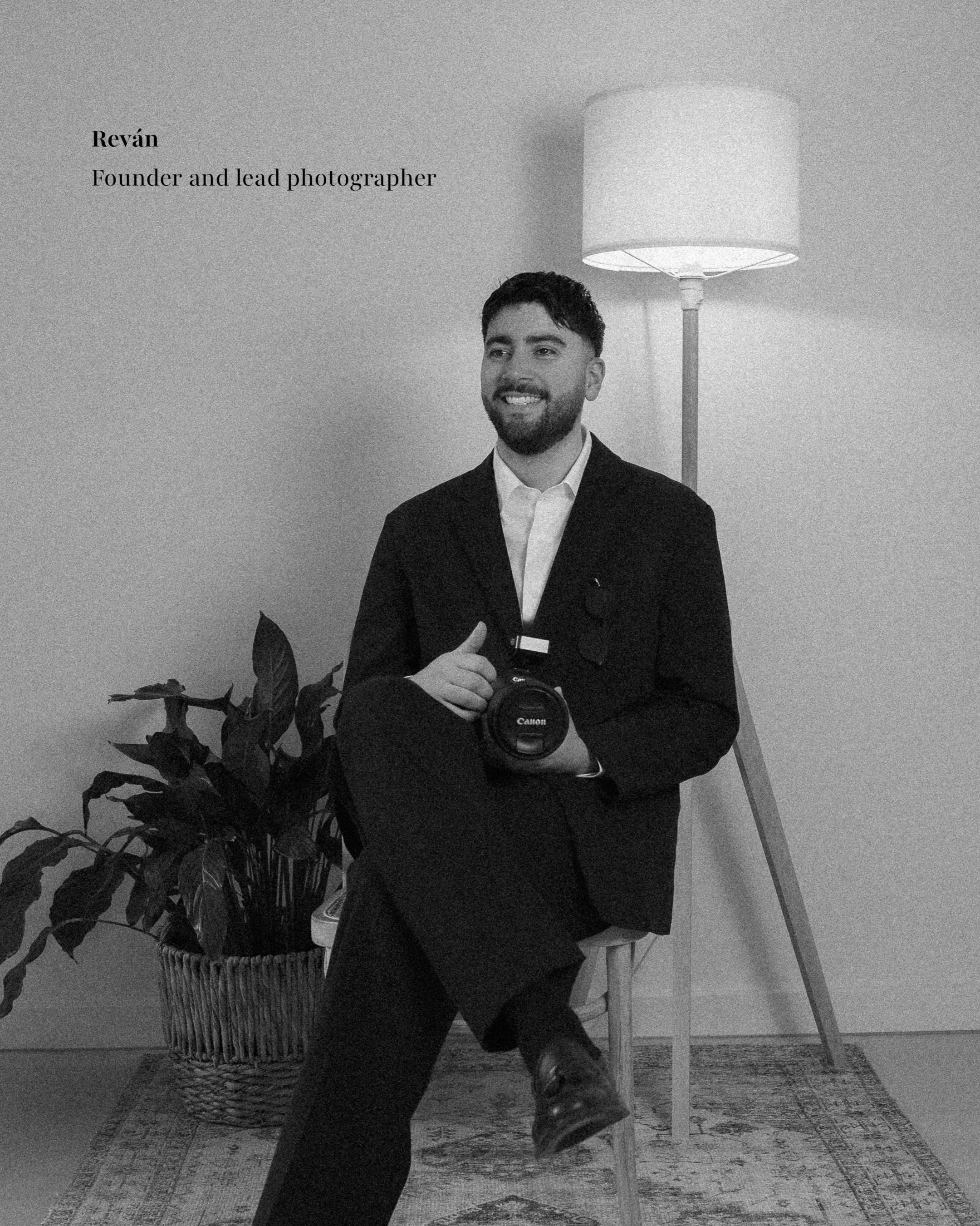 Soulful. Timeless.

For romantics. For the sentimental.

At Studio Rev&aacute;n, we document weddings with a romantic, editorial eye &mdash; creating imagery that feels timeless, artful, and deeply honest.

Inspired by cinema, architecture, literatur