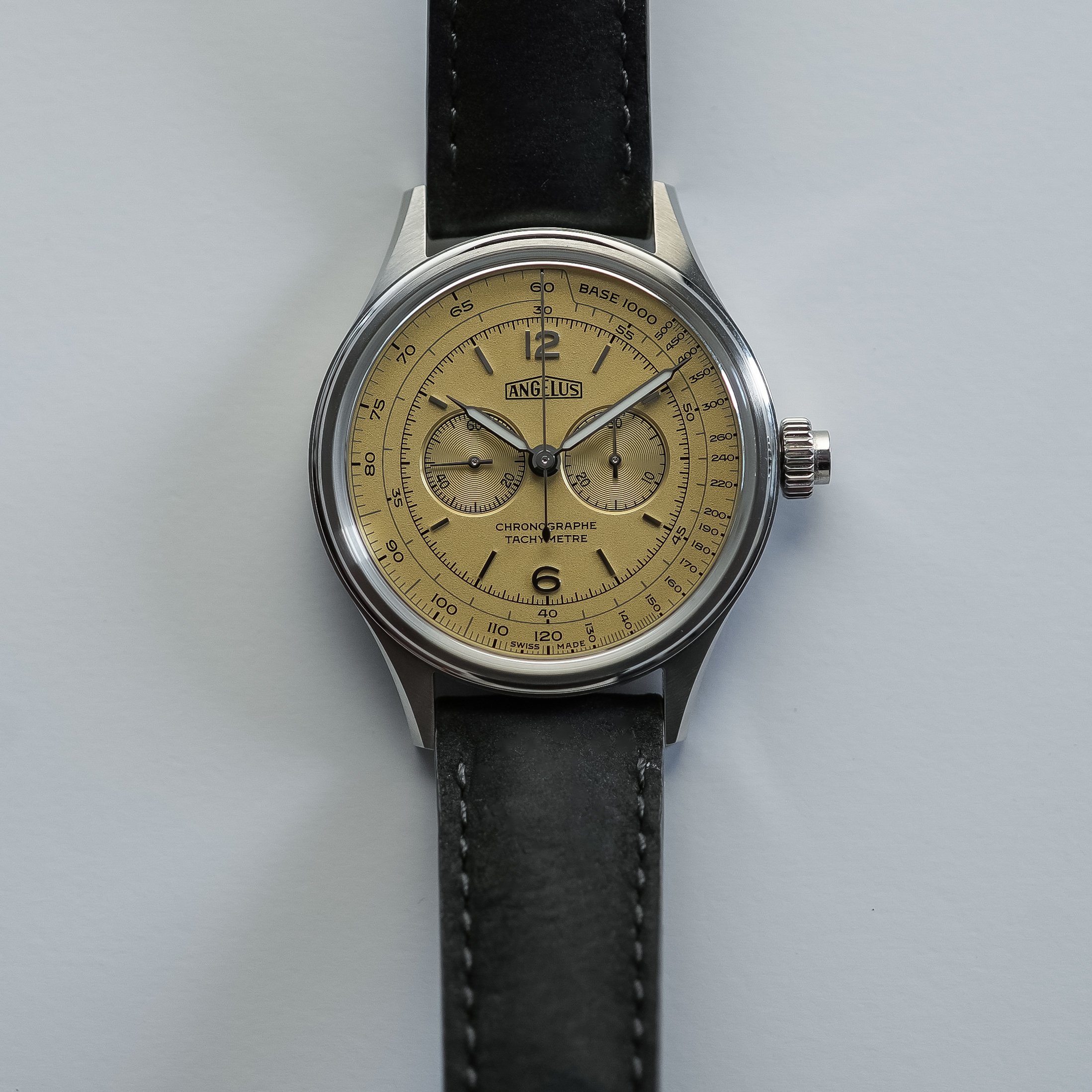 Montre de Souscription 5 – Monochrome