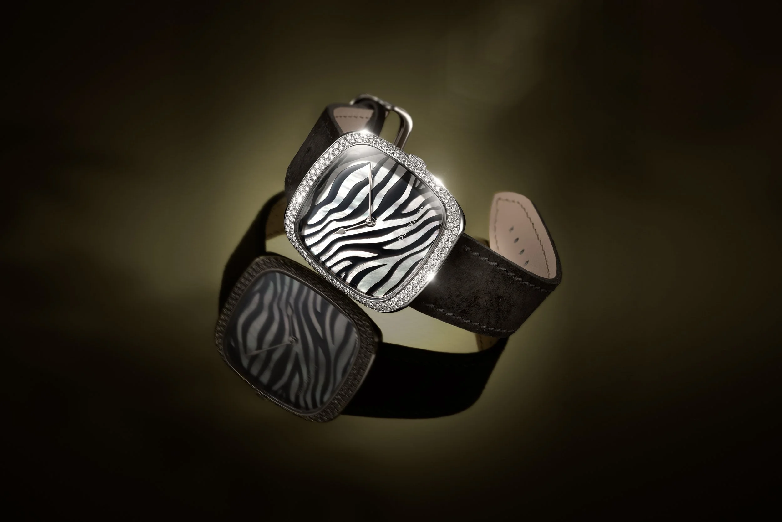 Zebra Lifestyle L.jpg