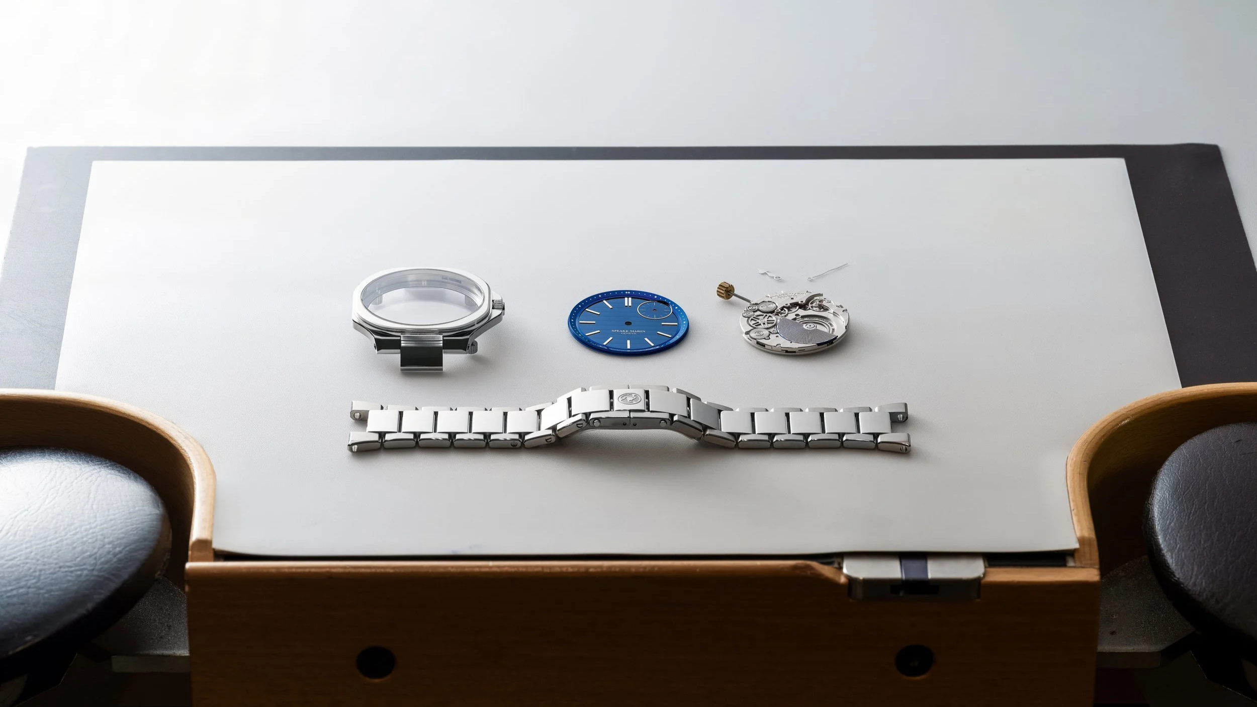 ヘルム:アクアマリン　SPL Speake Marin Ripples Kármán Line: Ultra-Thin 5Hz Watch Inspired by